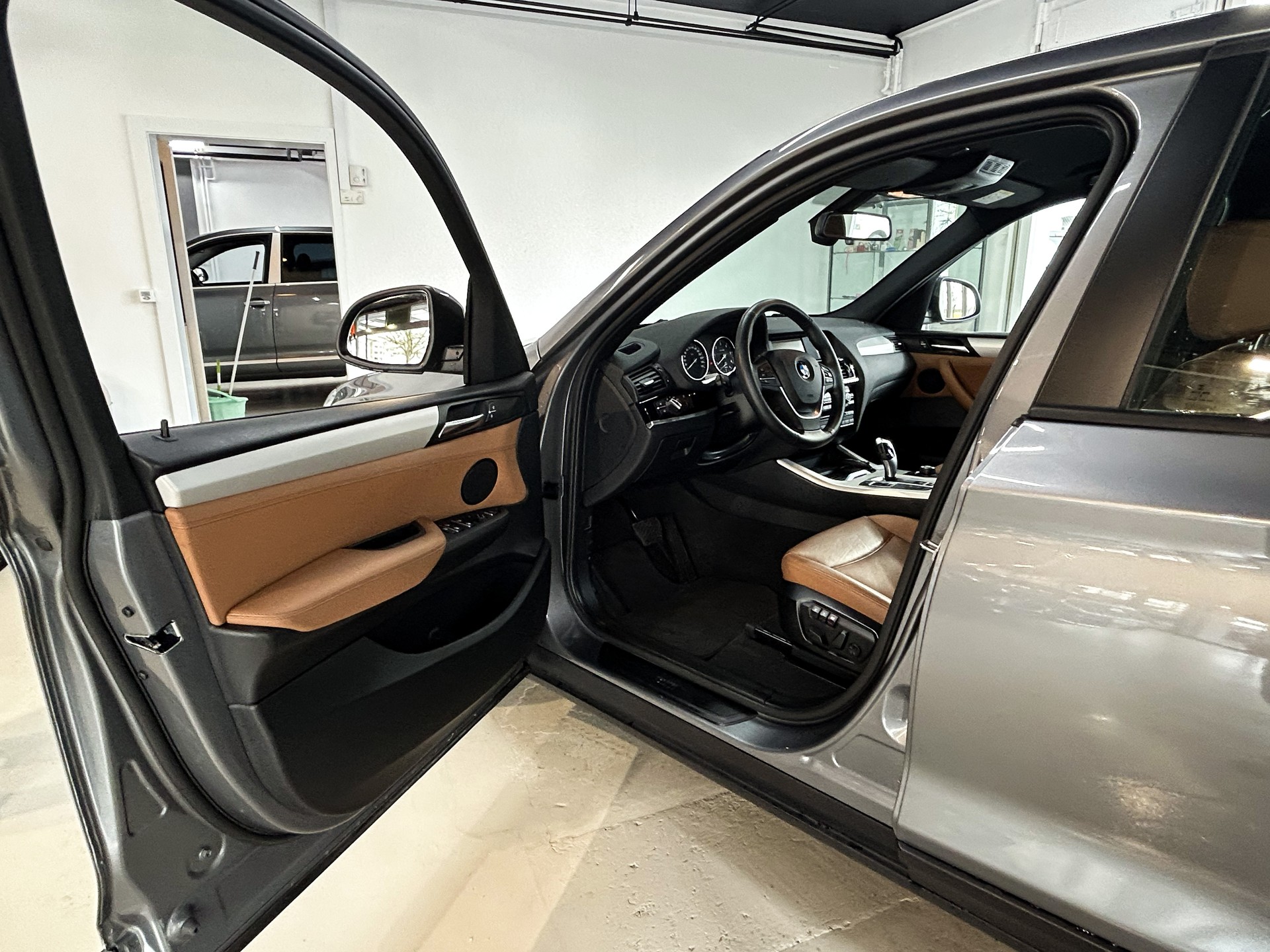 BMW X3 xDrive 30d Steptronic-image-11