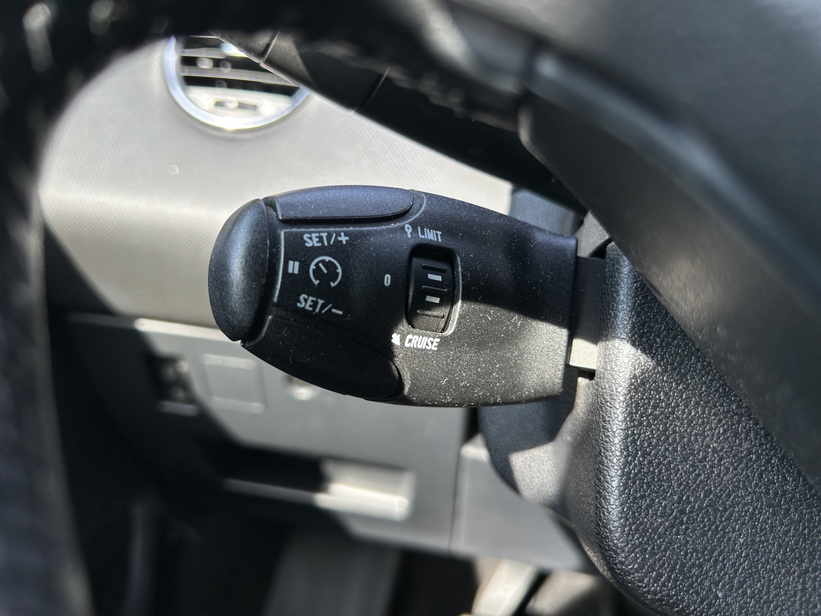 PEUGEOT 308 1.6 HDI Access-image-19