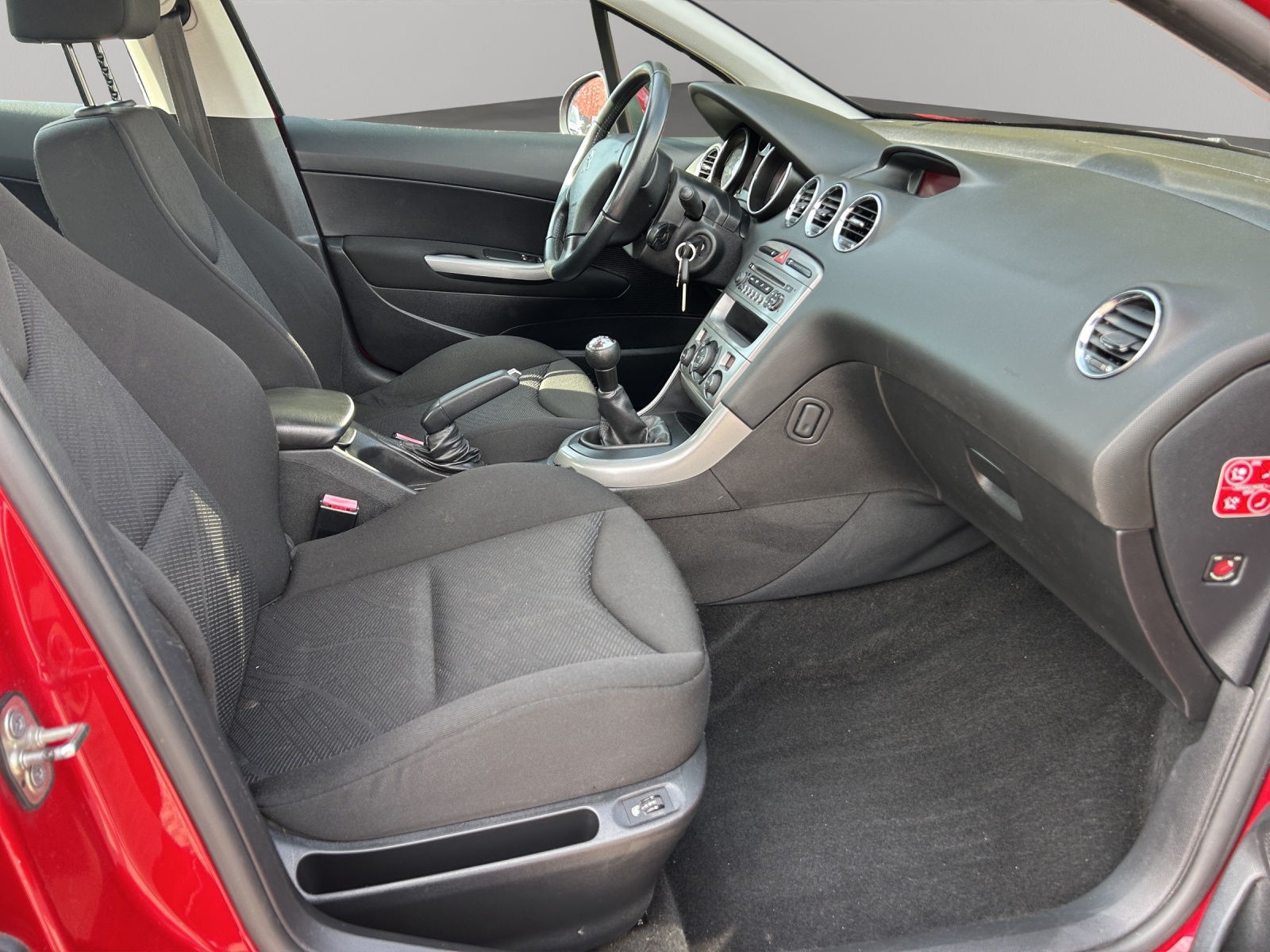 PEUGEOT 308 1.6 HDI Access-image-9