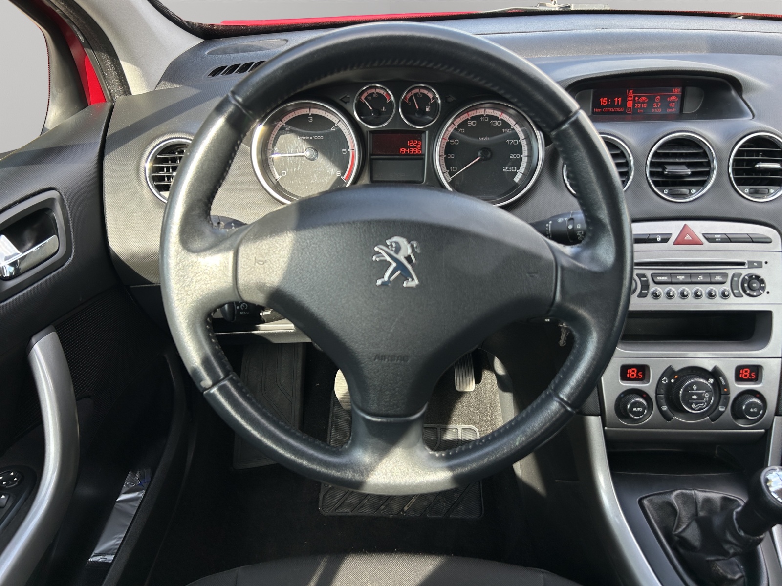 PEUGEOT 308 1.6 HDI Access-image-10
