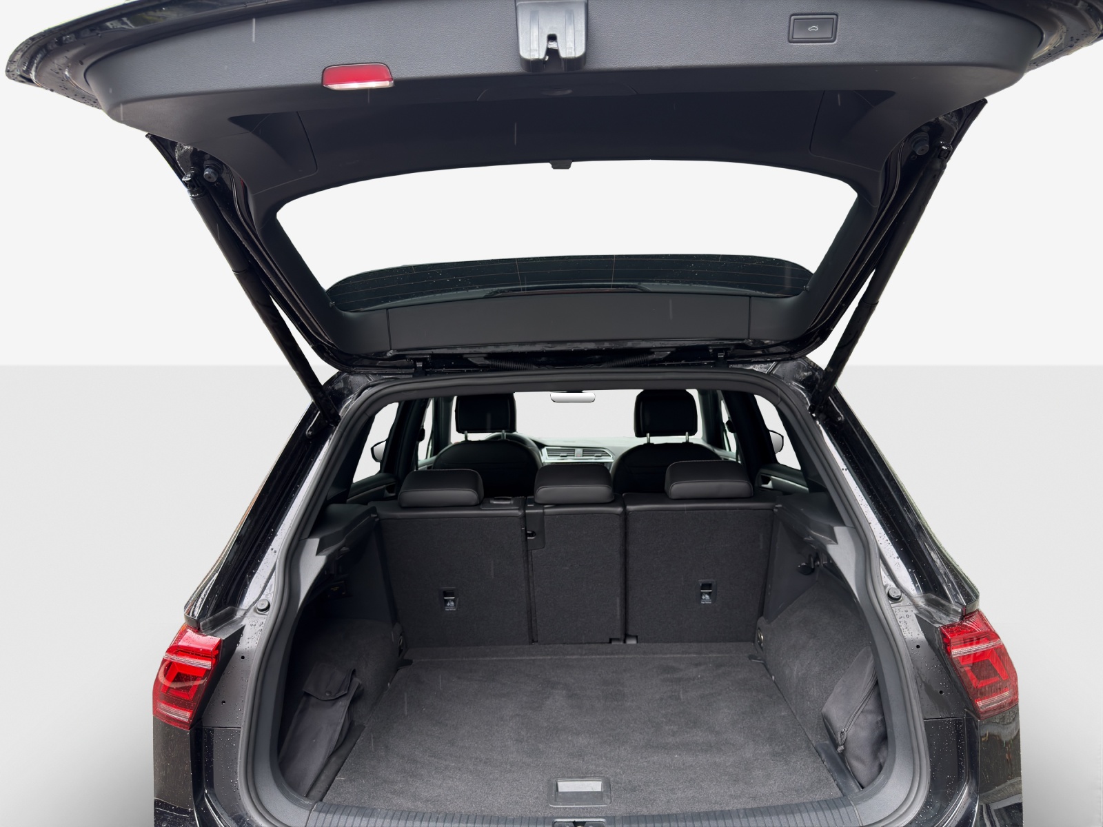 VW Tiguan 2.0TSI R-Line 4Motion DSG-image-12