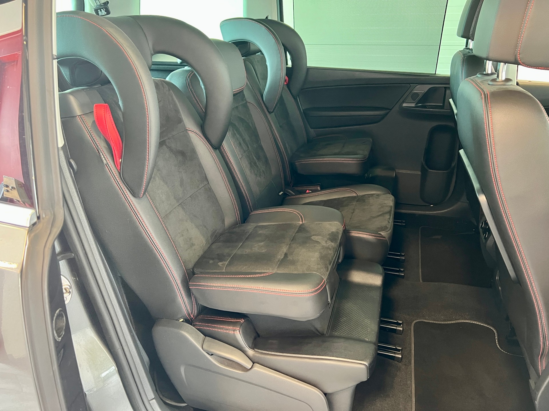 SEAT Alhambra 2.0 TDI FR Line 4Drive-image-23