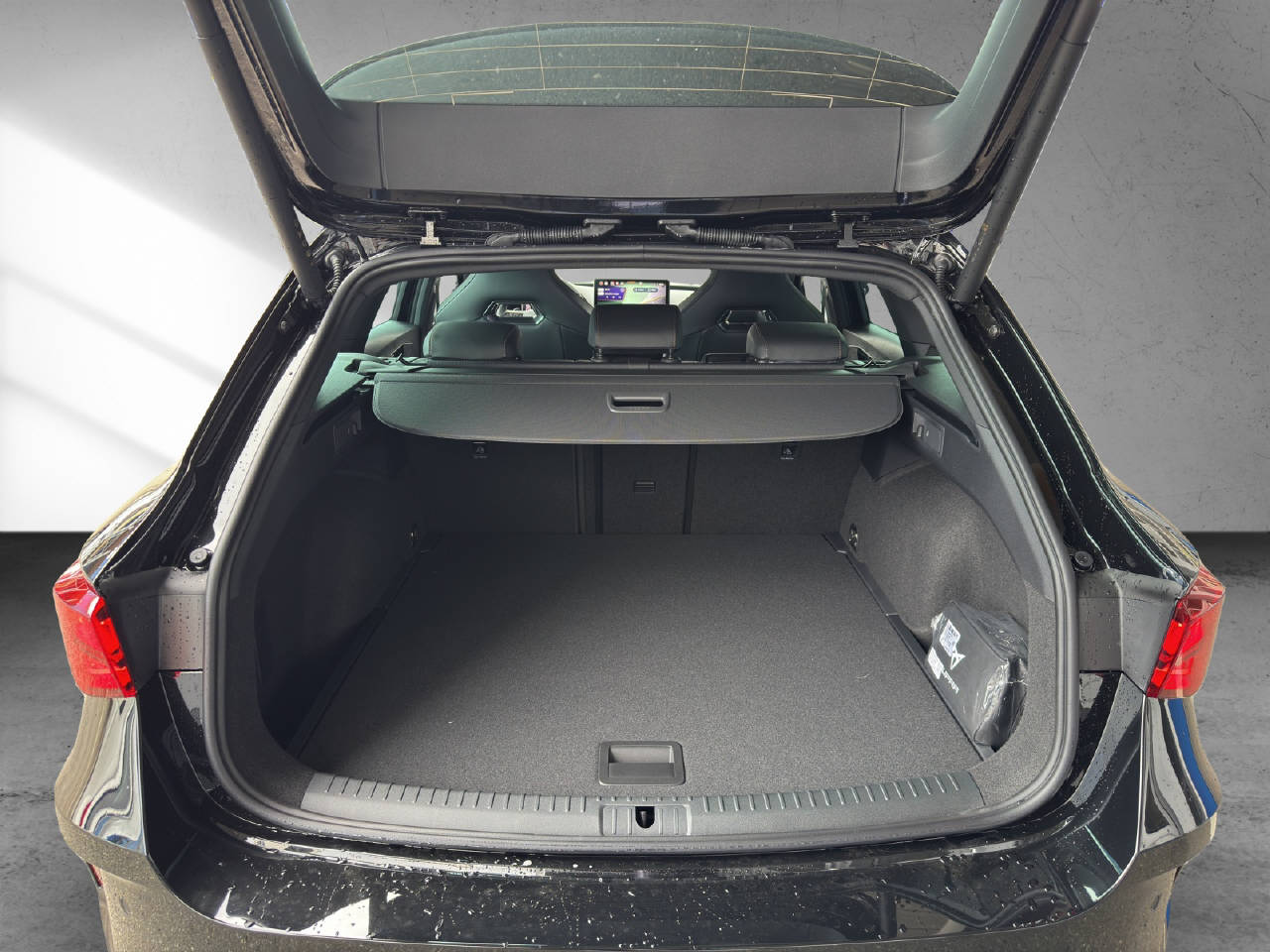CUPRA Leon ST 2.0 TSI 204 Prime Edition 4Drive DSG-image-13