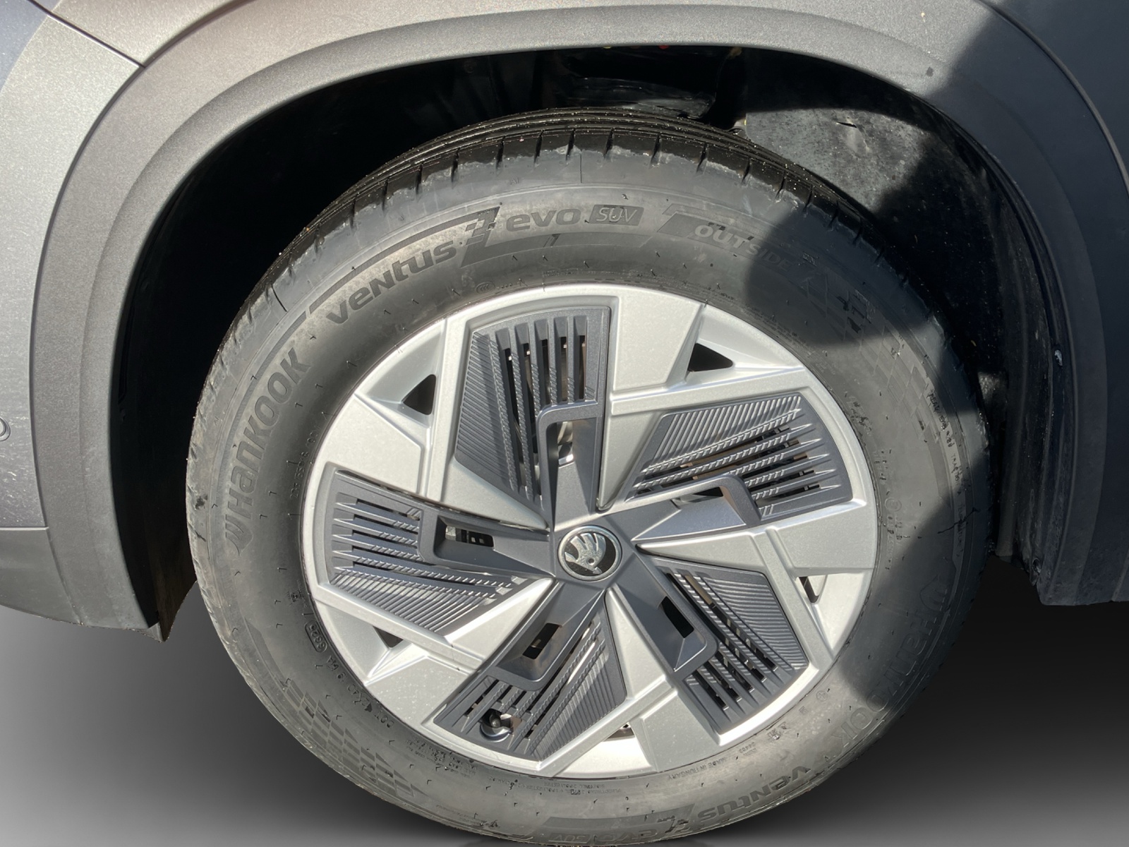 SKODA Kodiaq 2.0 TDI Selection 4x4-image-13