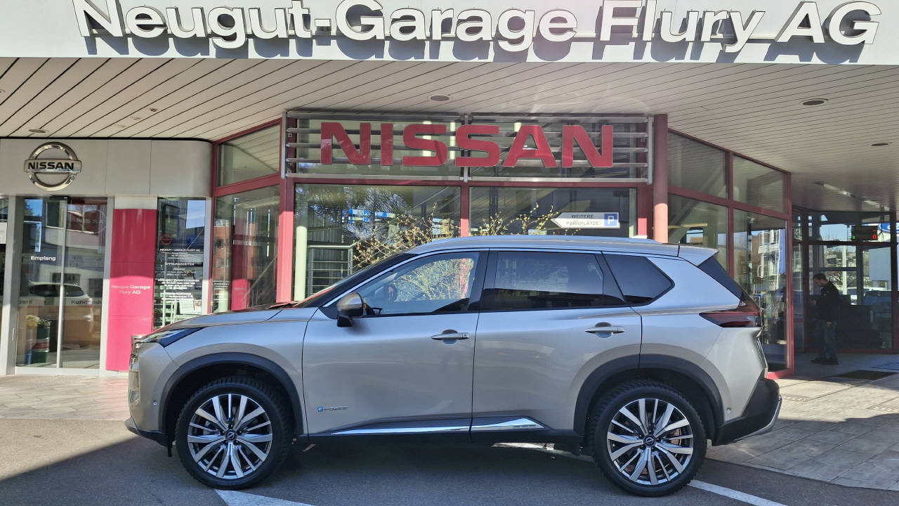 NISSAN X-Trail 1.5 VC-T Tekna+ e-4orce 20Zoll