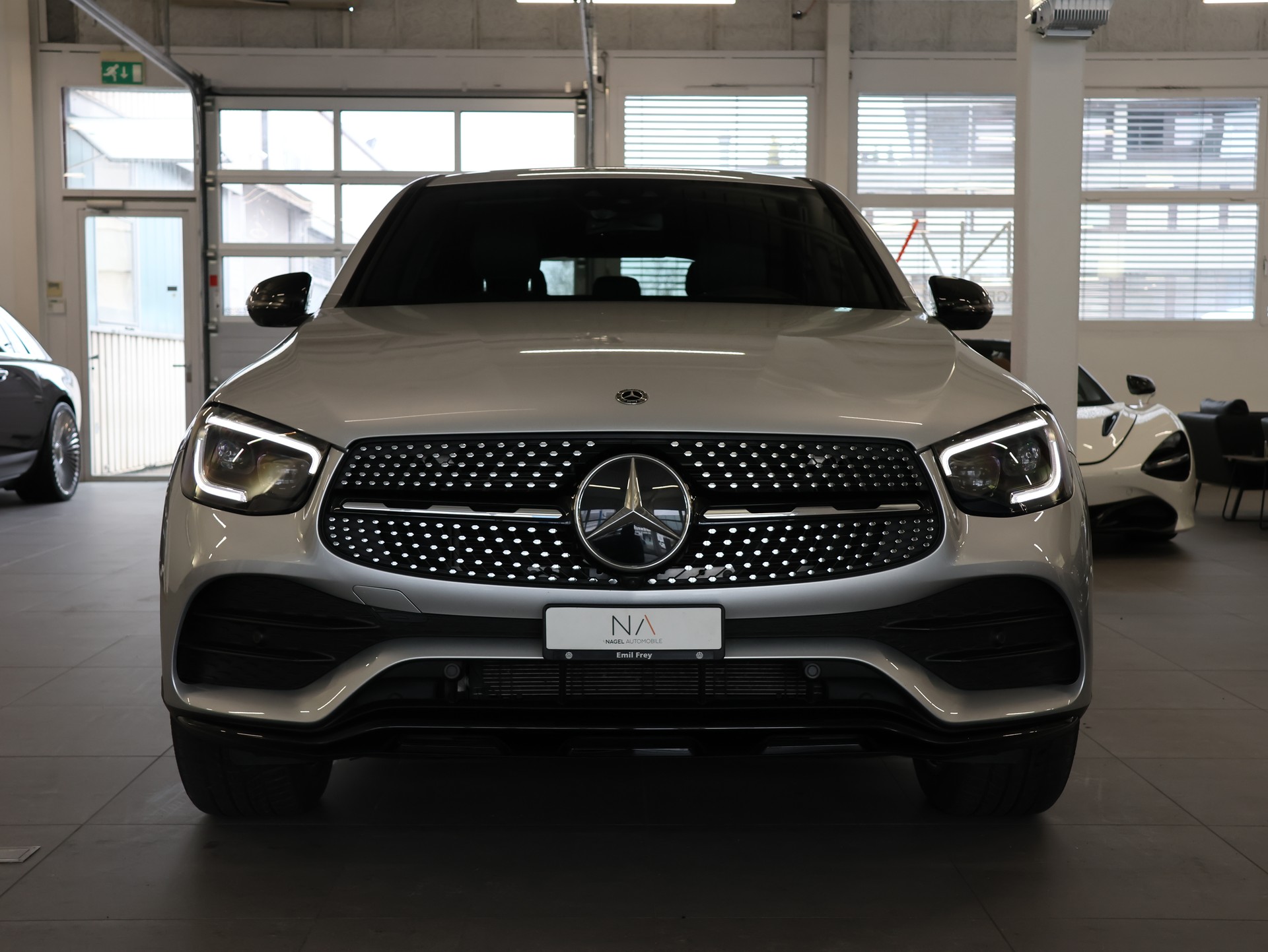MERCEDES-BENZ GLC Coupé 300 e AMG Line 9G-Tronic *Pano* *360° Kamera* *Burmester*-image-2