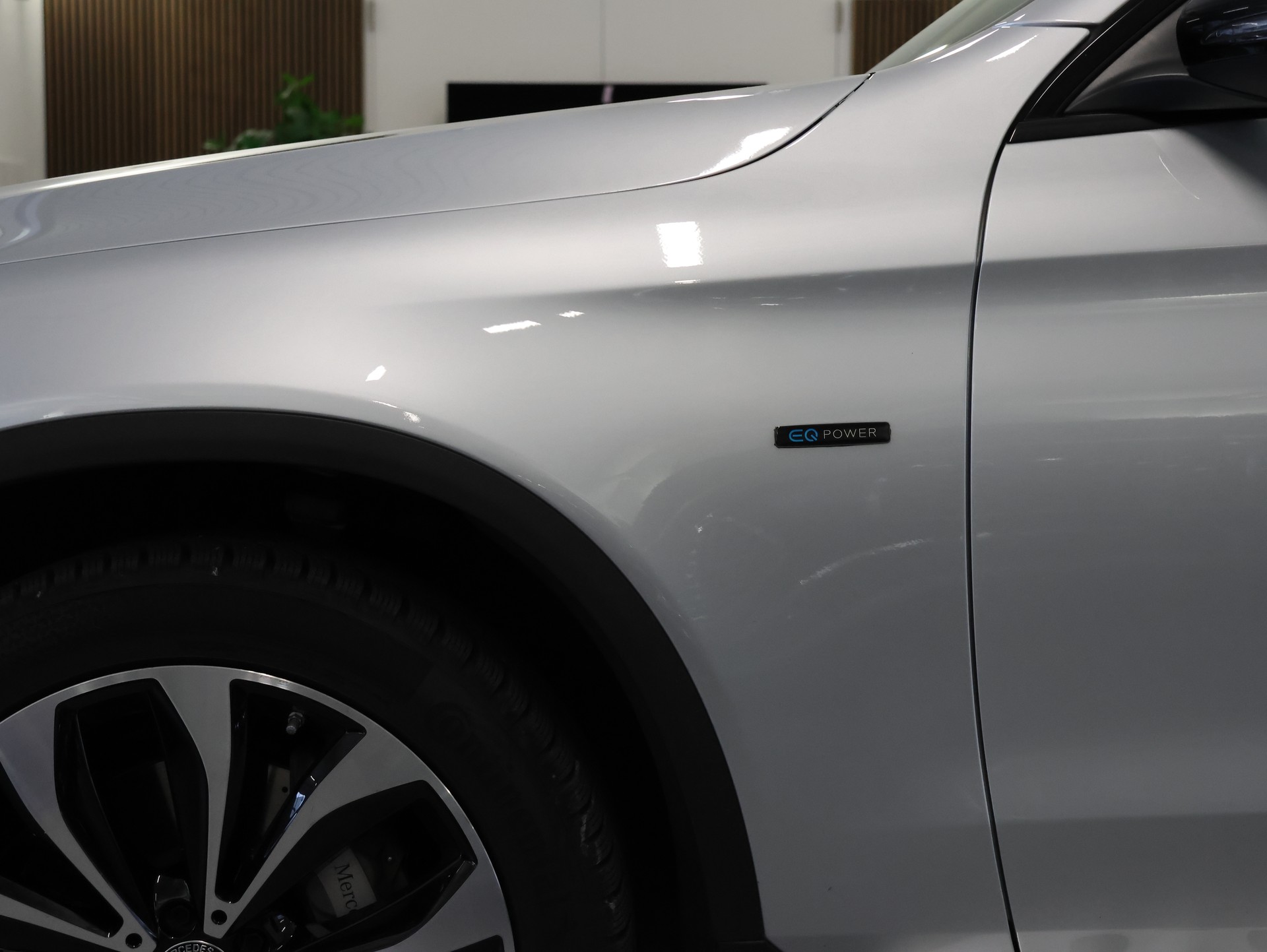 MERCEDES-BENZ GLC Coupé 300 e AMG Line 9G-Tronic *Pano* *360° Kamera* *Burmester*-image-13