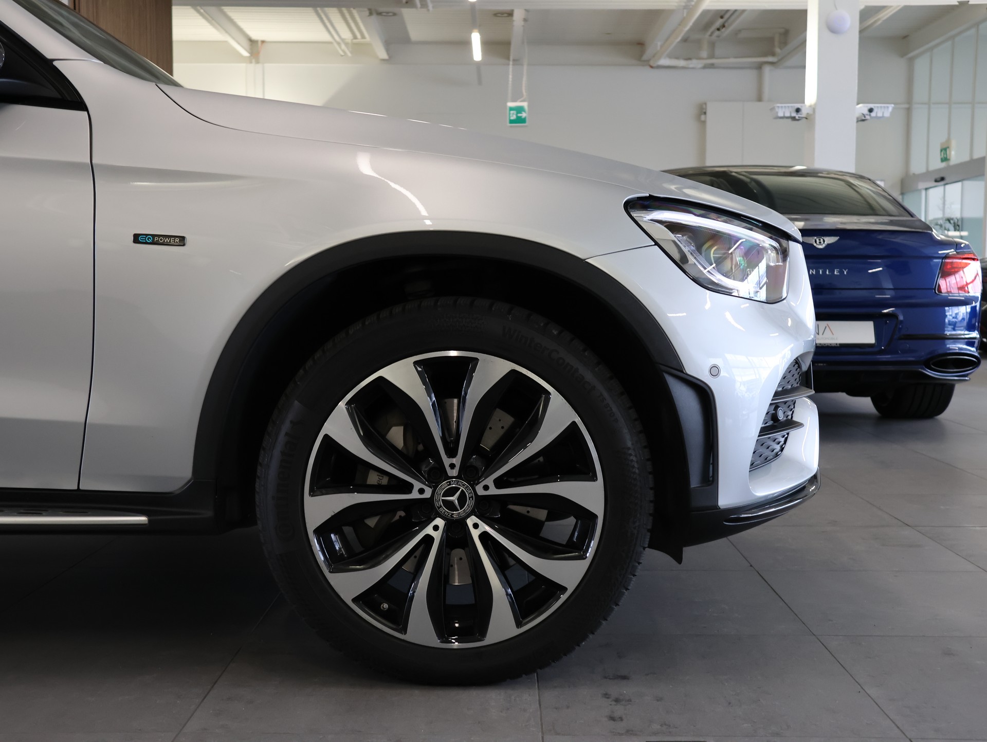 MERCEDES-BENZ GLC Coupé 300 e AMG Line 9G-Tronic *Pano* *360° Kamera* *Burmester*-image-7