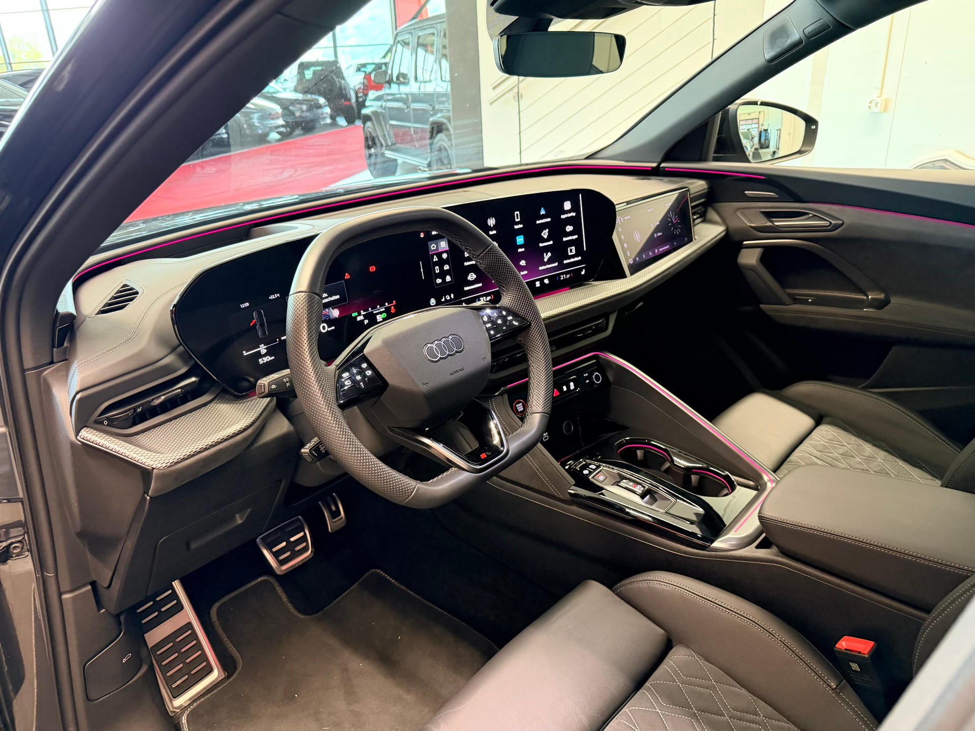 AUDI Q5 Sportback S Line TFSI quattro 150 kW S-tronic-image-11