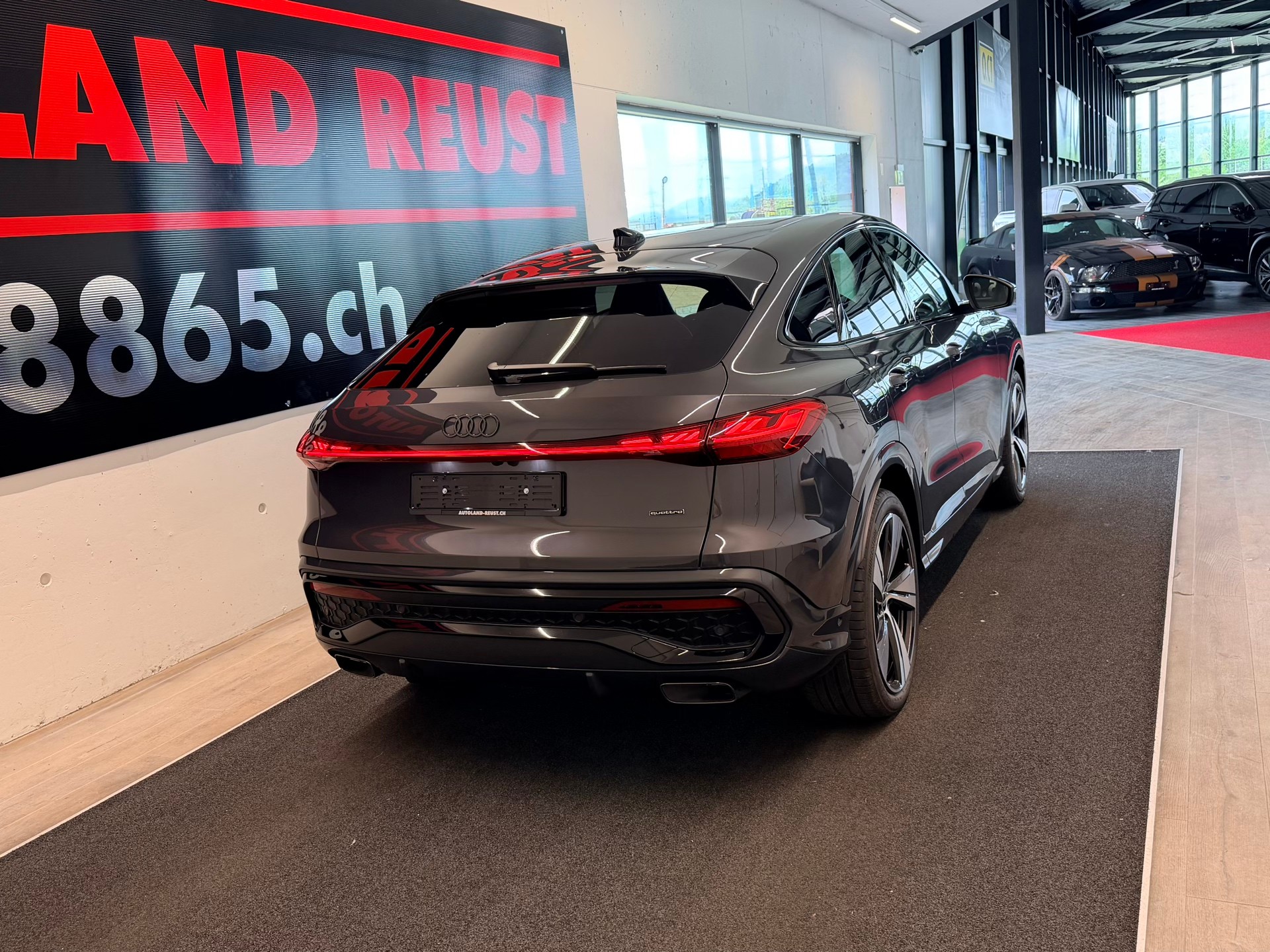 AUDI Q5 Sportback S Line TFSI quattro 150 kW S-tronic-image-6