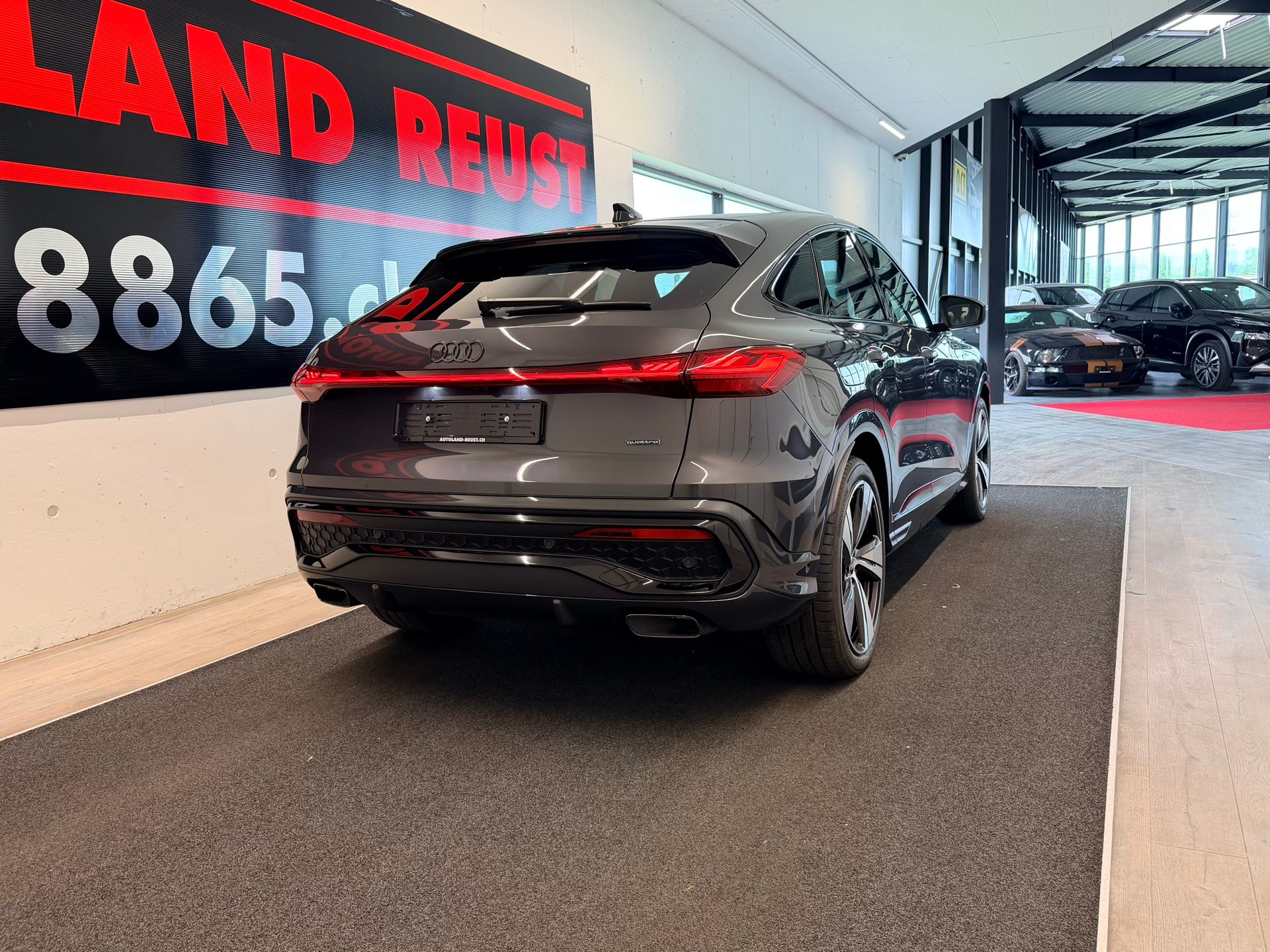 AUDI Q5 Sportback S Line TFSI quattro 150 kW S-tronic-image-5
