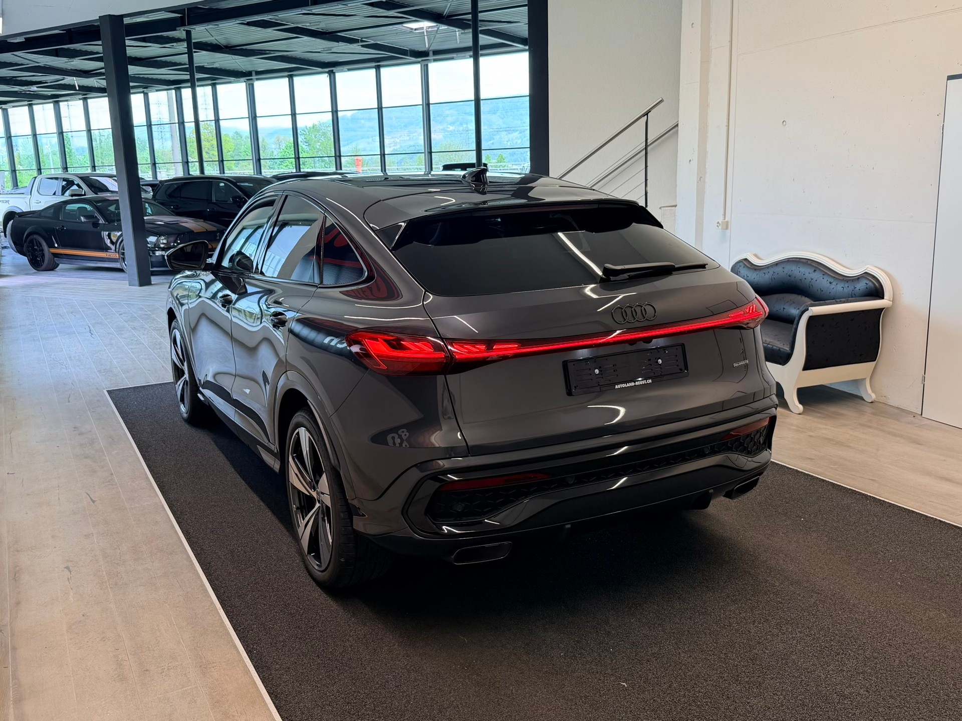 AUDI Q5 Sportback S Line TFSI quattro 150 kW S-tronic-image-8