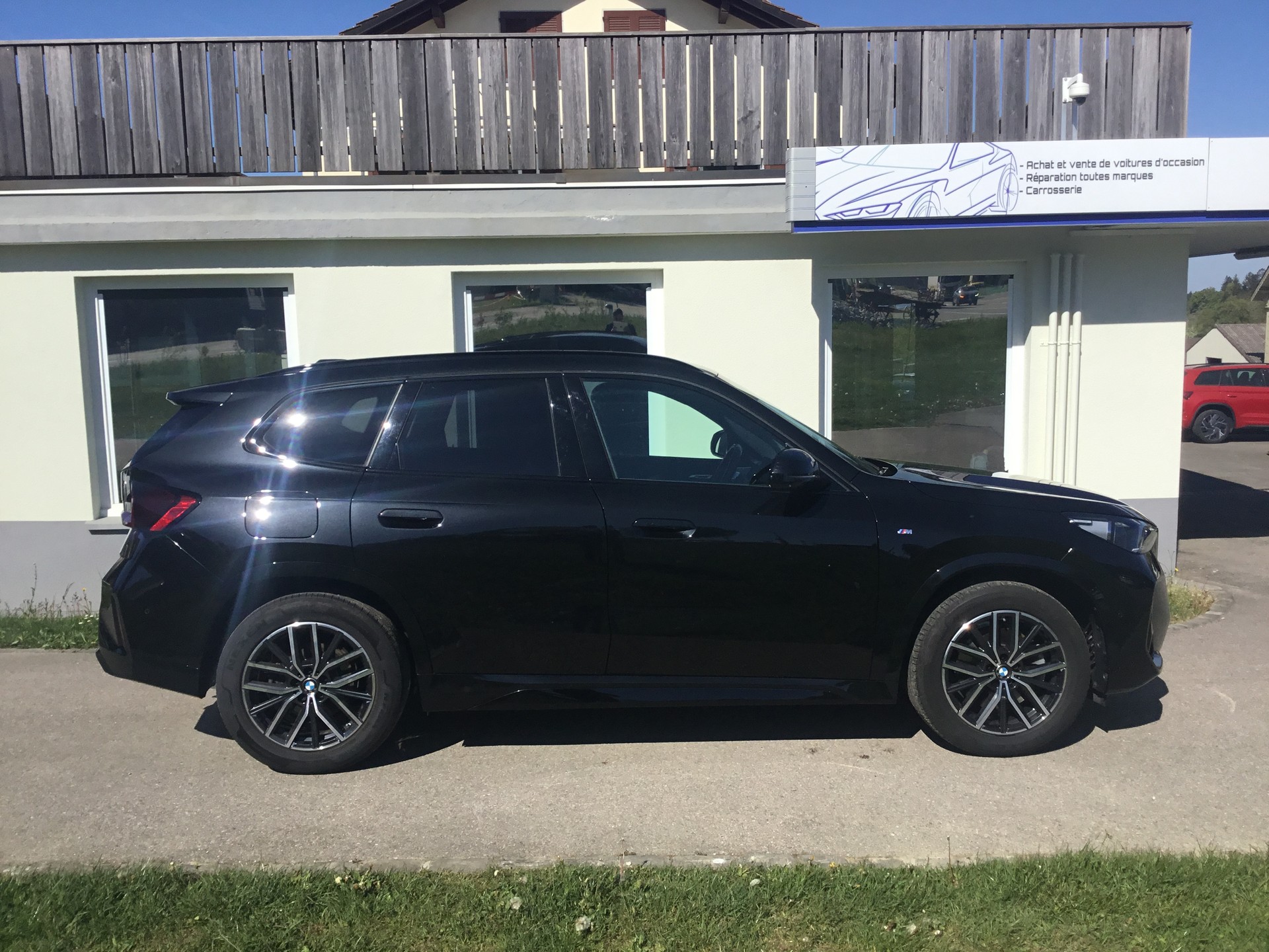 BMW X1 xDrive 23i 48V M Sport-image-3
