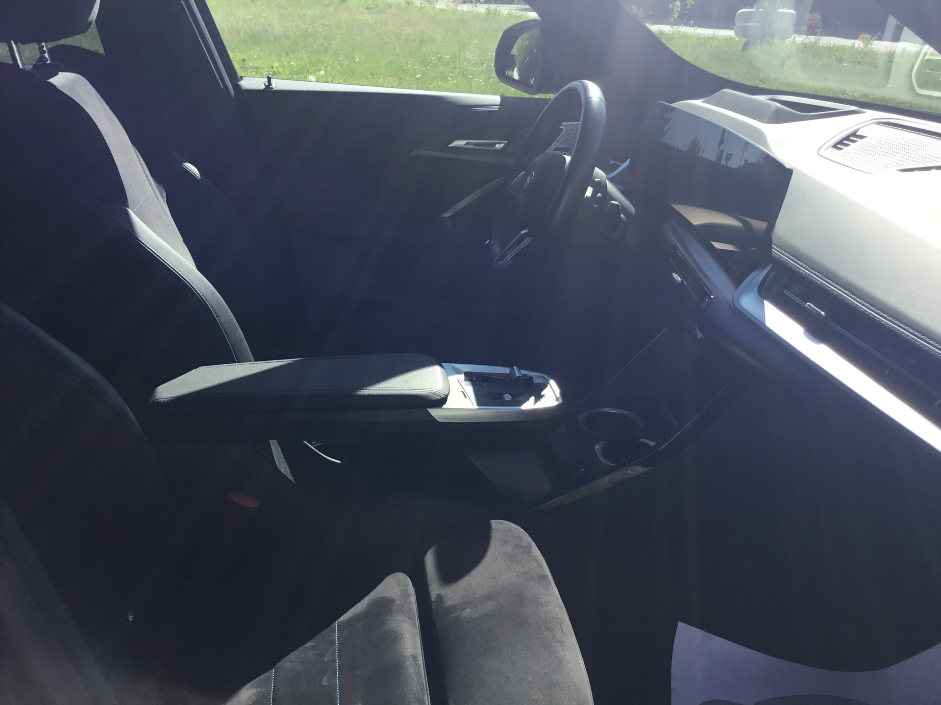 BMW X1 xDrive 23i 48V M Sport-image-11