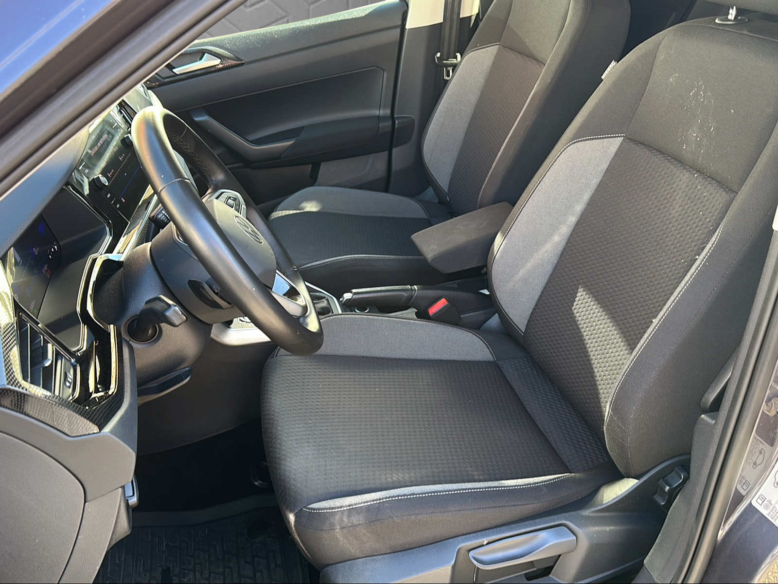 VW Taigo 1.0 TSI Life DSG-image-10