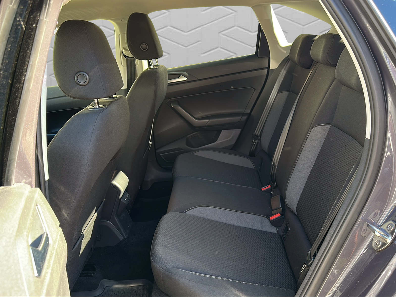 VW Taigo 1.0 TSI Life DSG-image-15