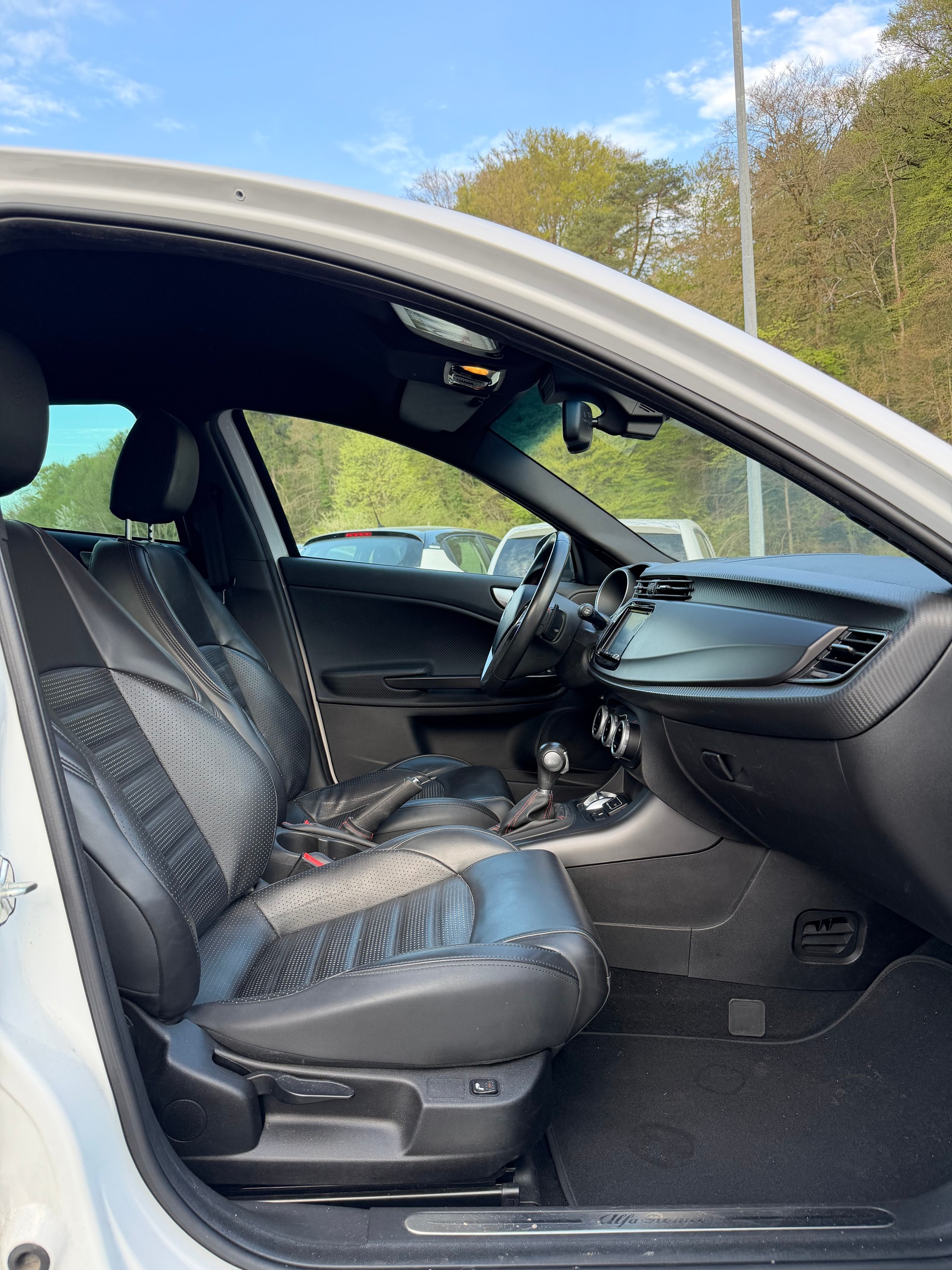 ALFA ROMEO Giulietta 1750 TBi Veloce TCT-image-10