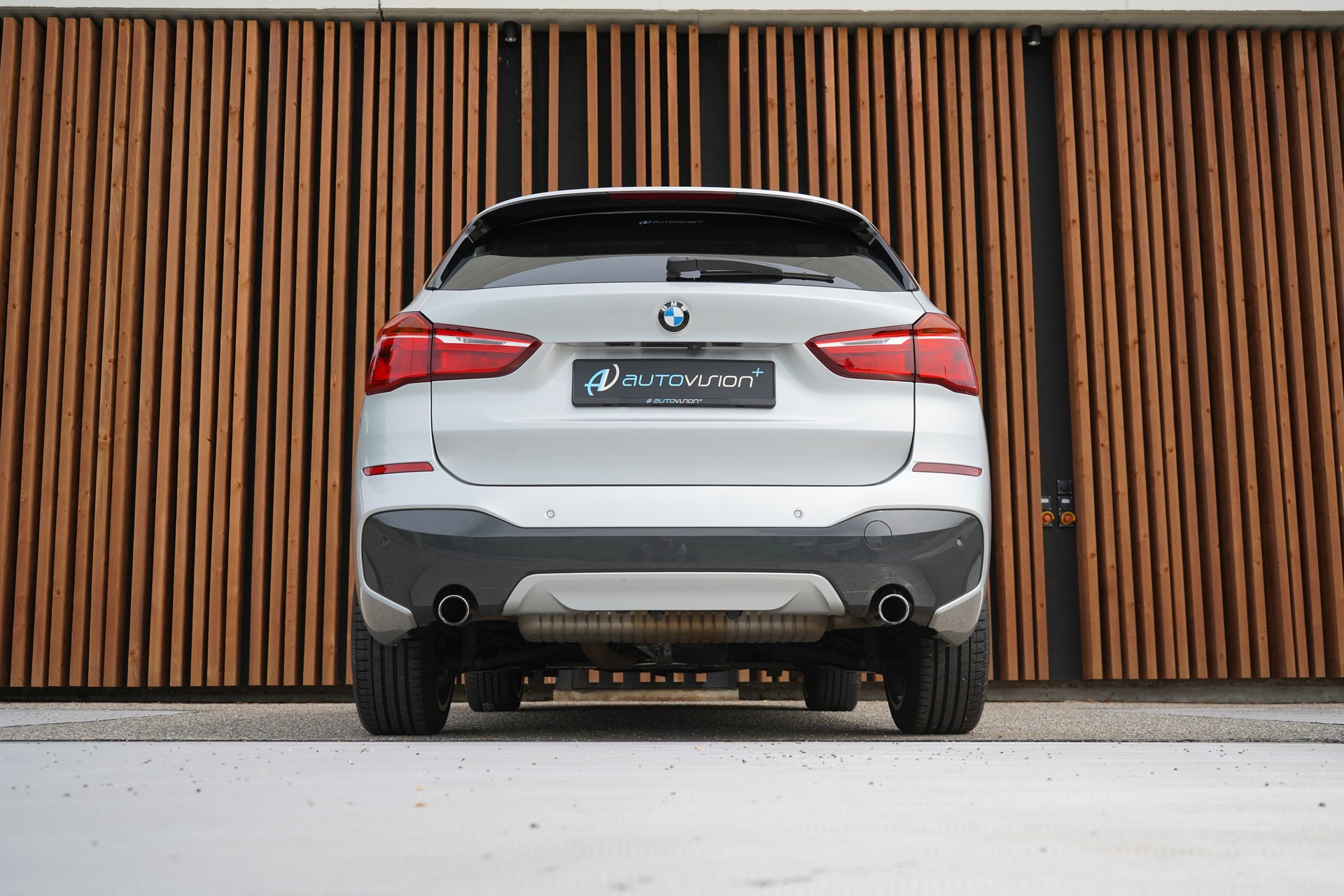 BMW X1 xDRIVE 25i M SPORT STEPTRONIC l 231 PS-image-13