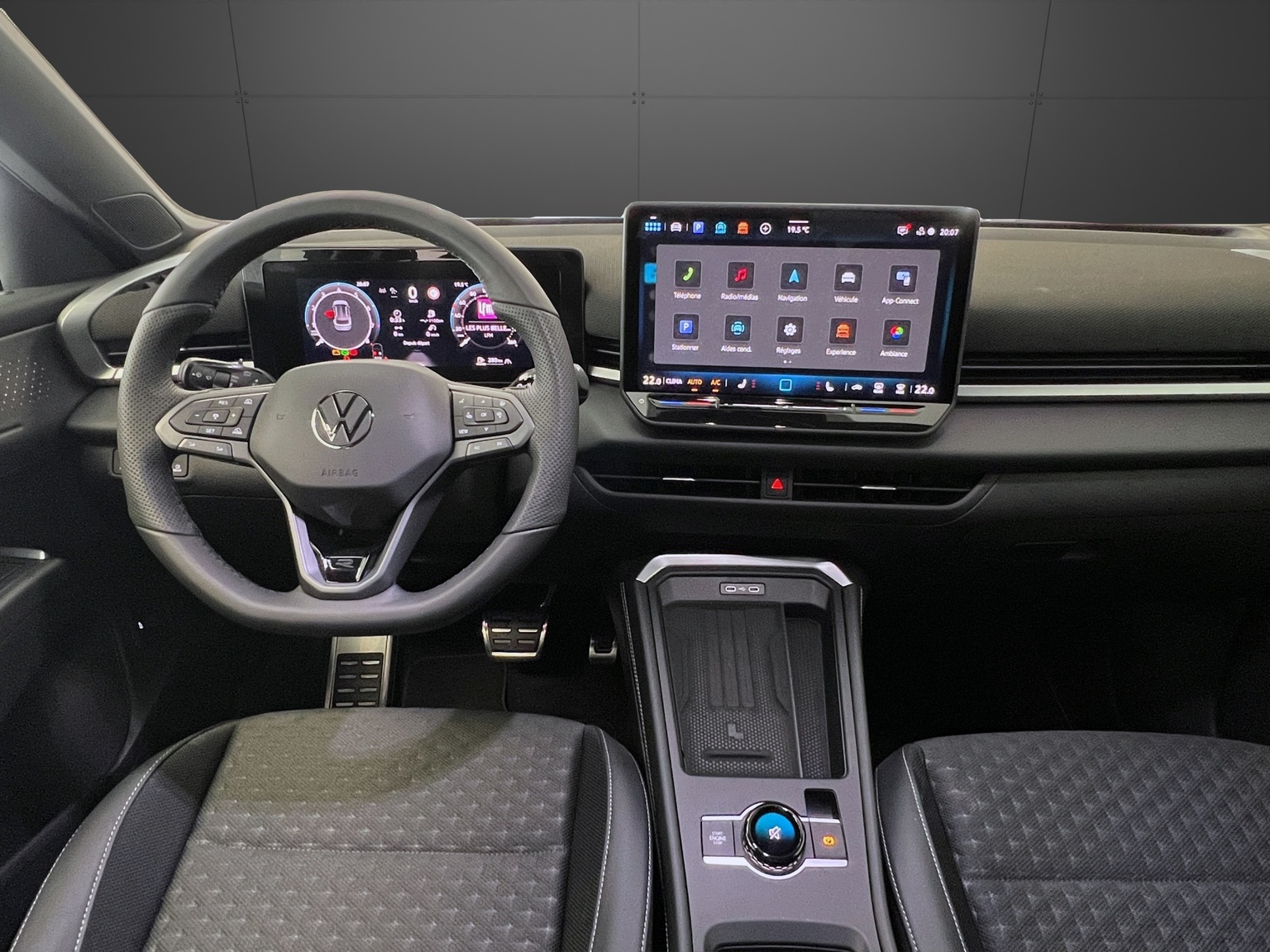 VW T-Roc 1.5 eTSI mHEV R-Line DSG-image-9