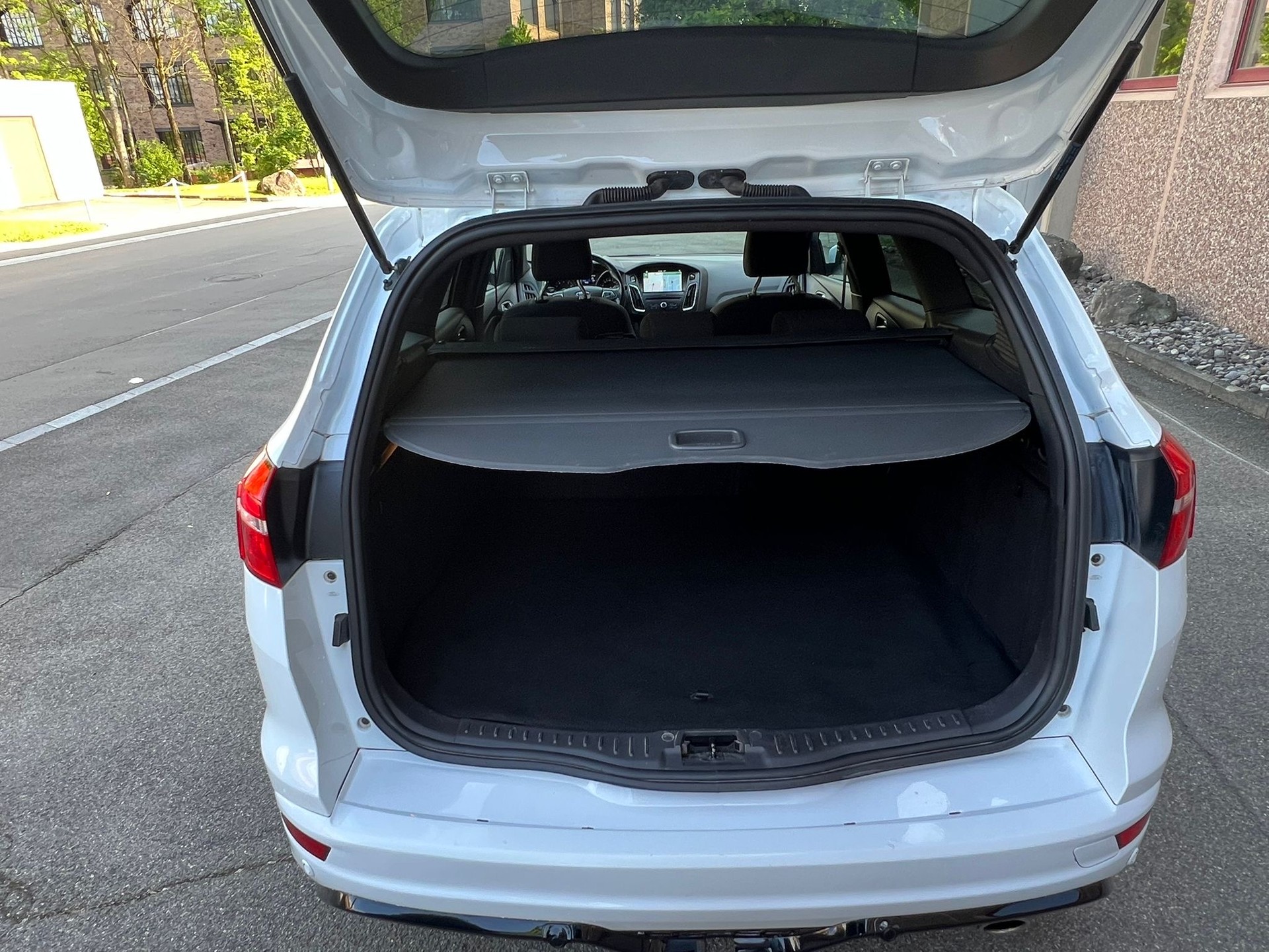 FORD Focus 1.5 SCTi ST Line Automatic-image-7