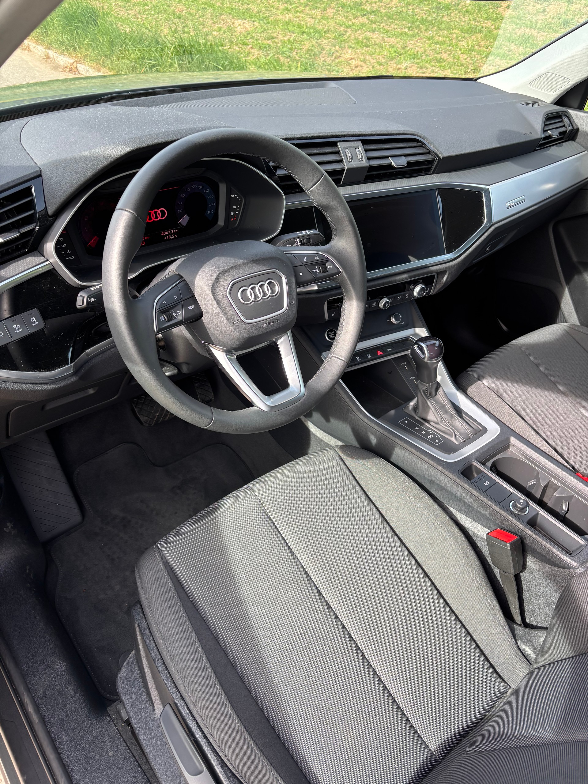 AUDI 1.5 35 TFSI Attraction S-Tronic-image-2