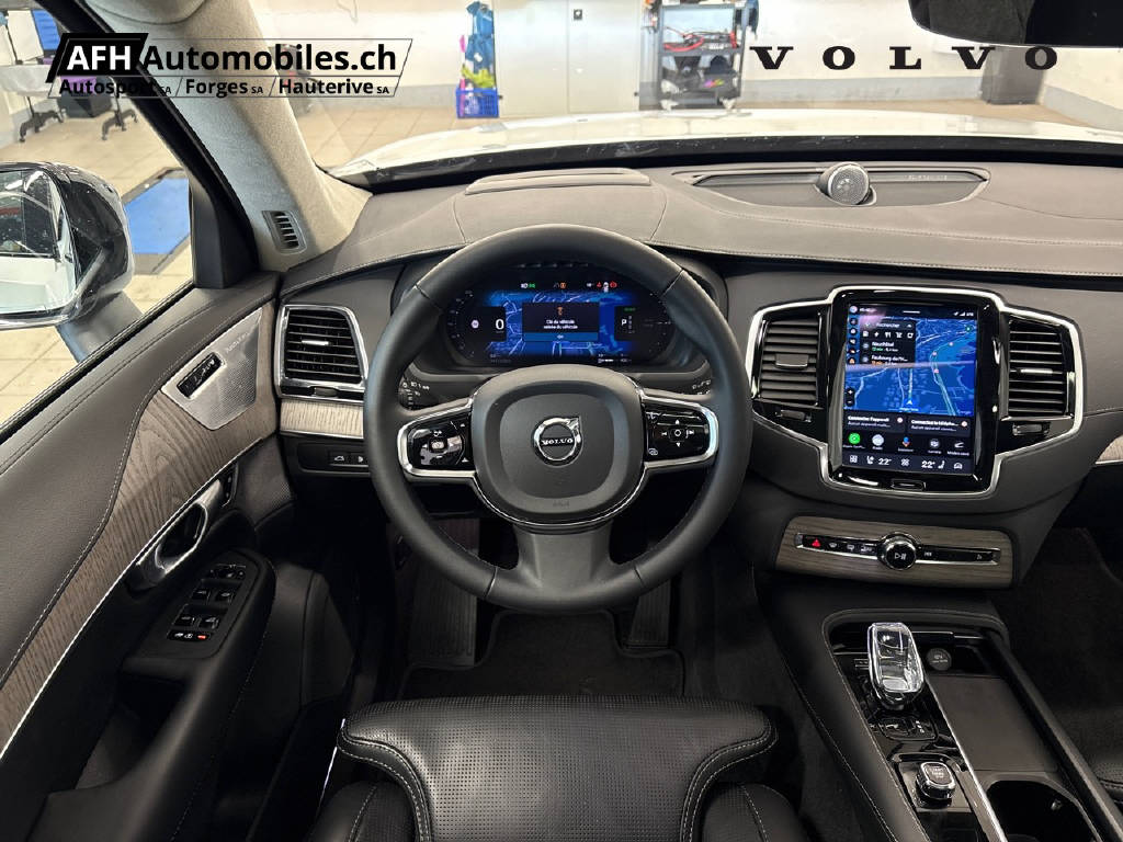 VOLVO XC90 T8 eAWD Ultim Dark-image-9