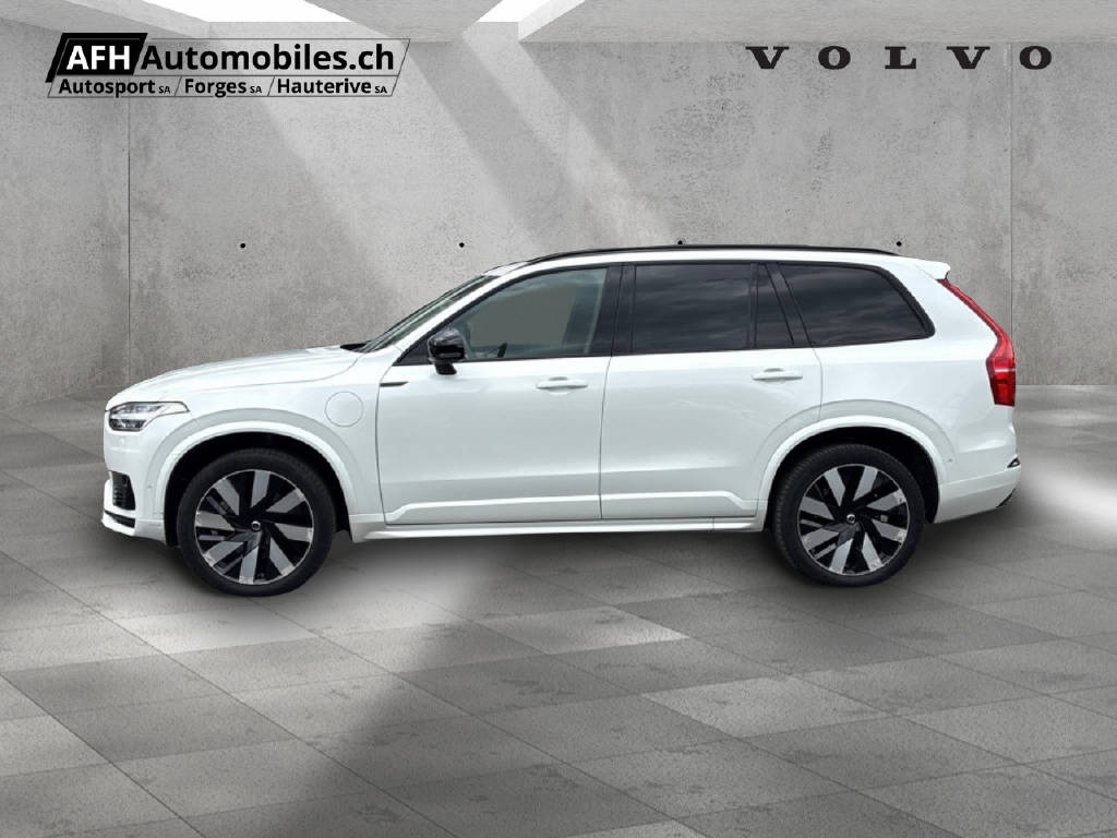 VOLVO XC90 T8 eAWD Ultim Dark-image-3