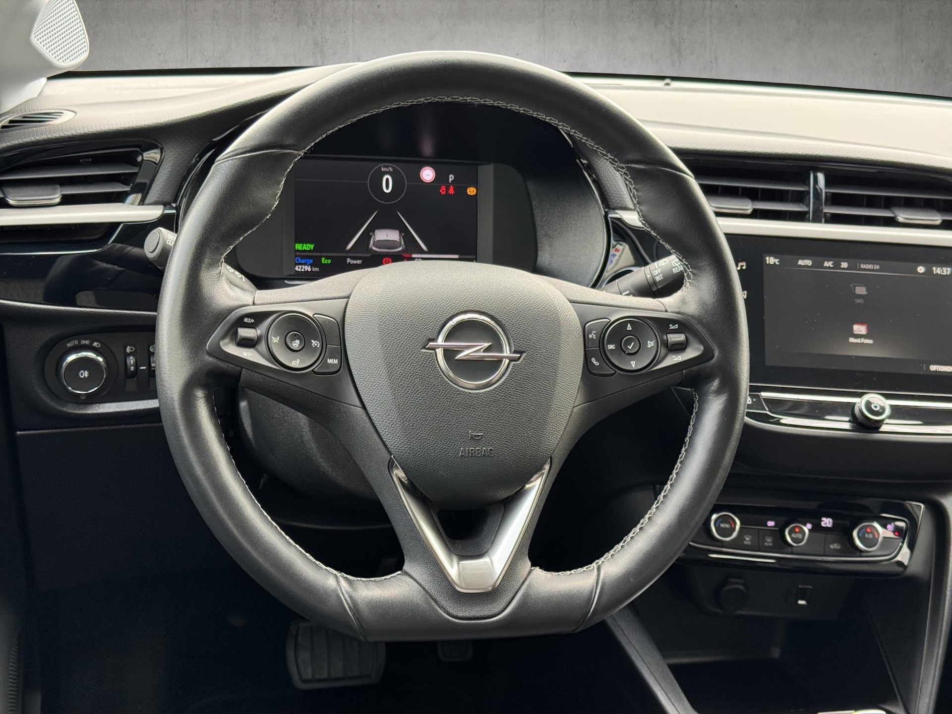 OPEL Corsa-e Edition-image-13
