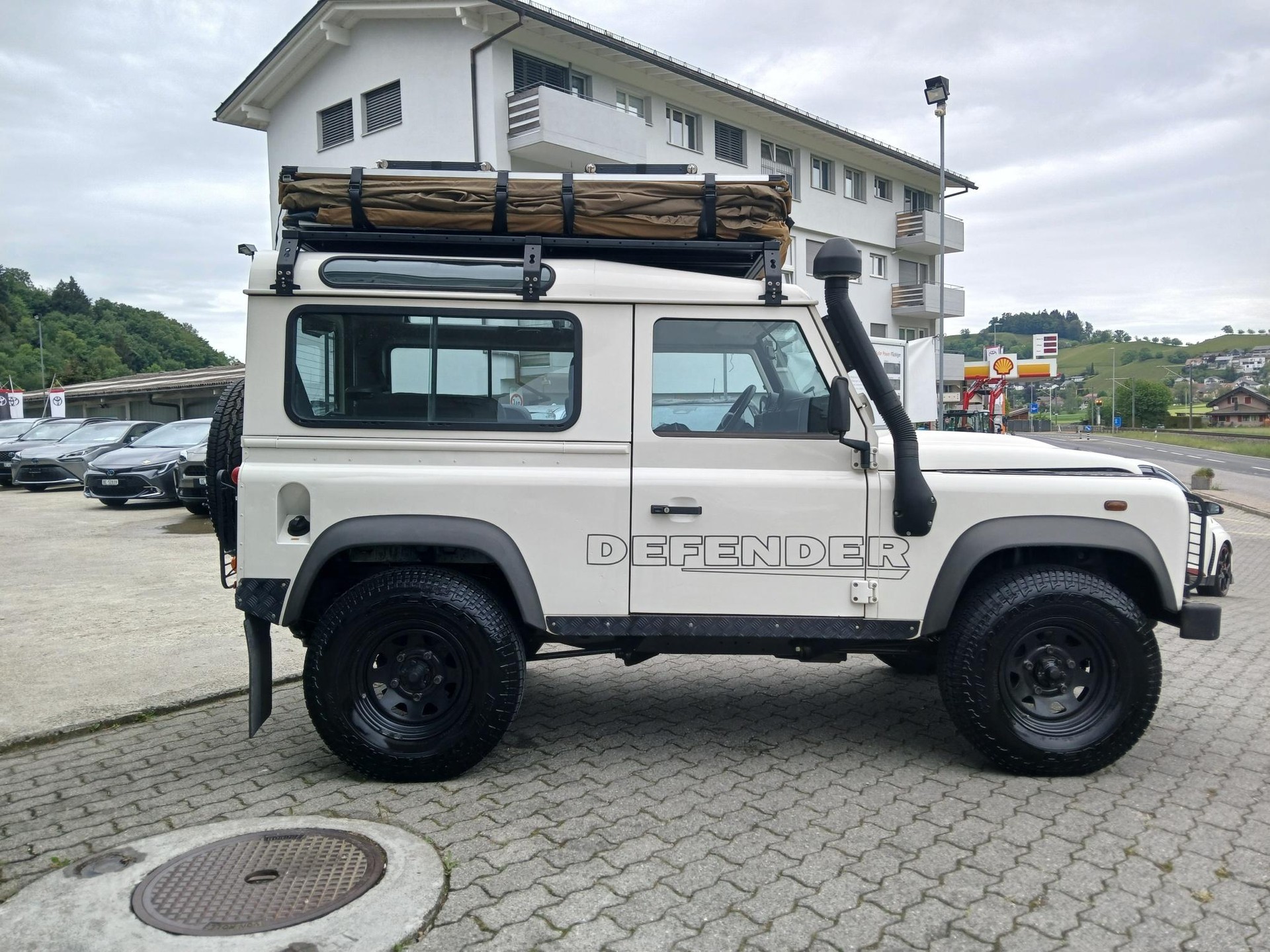 LAND ROVER Defender 90 2.4 Tdi SW-image-5