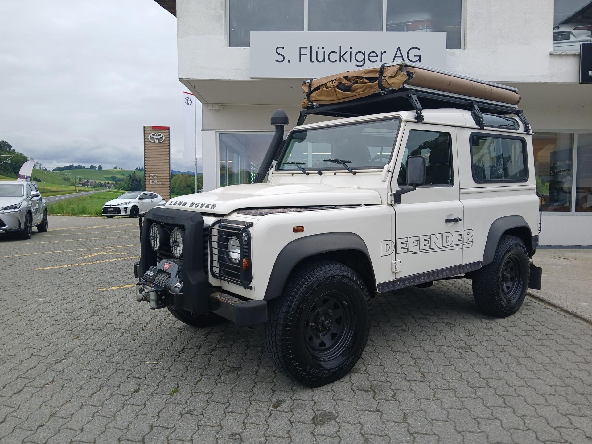 LAND ROVER Defender 90 2.4 Tdi SW-image-0