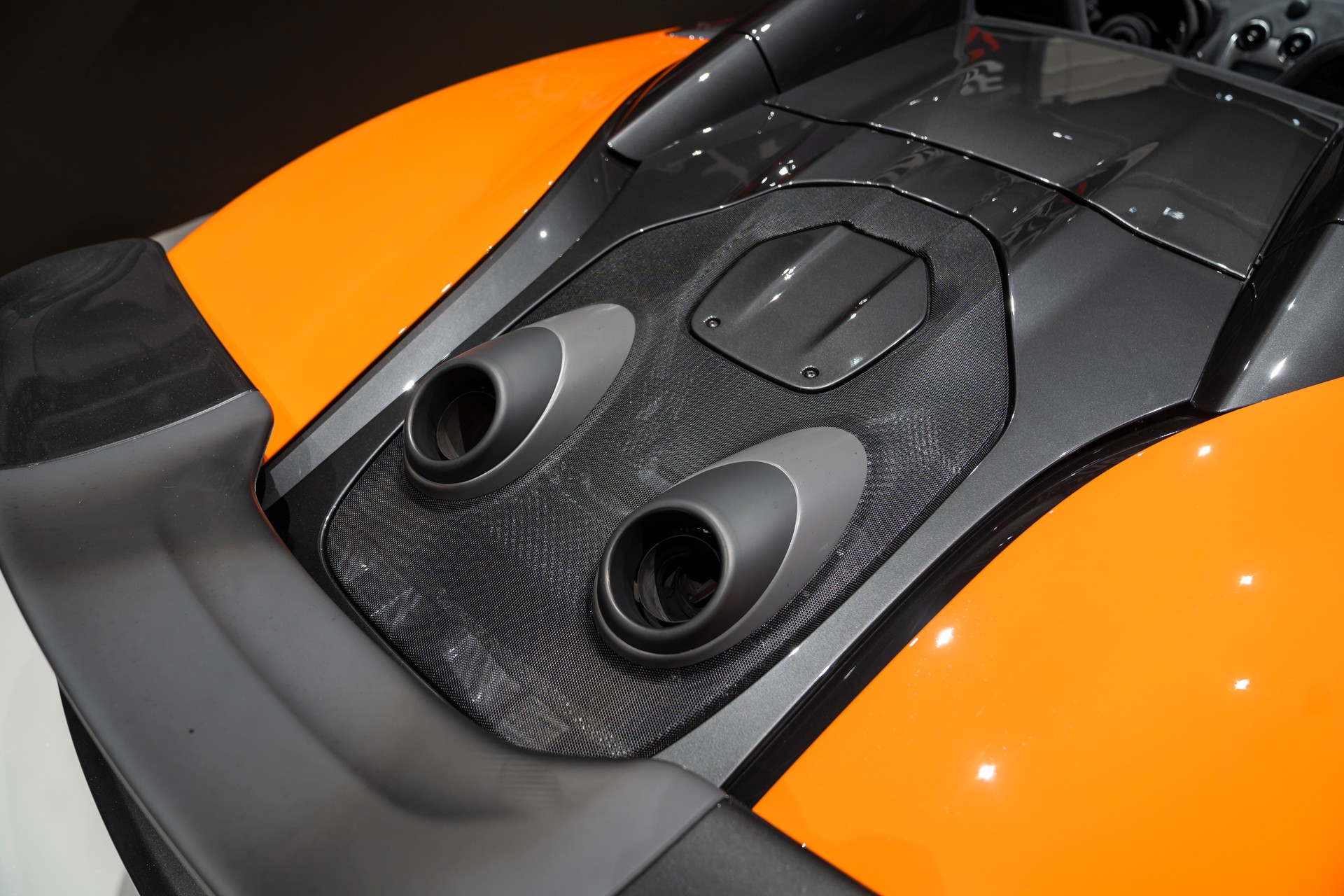 McLAREN 600LT Spider 3.8 V8 SSG-image-8