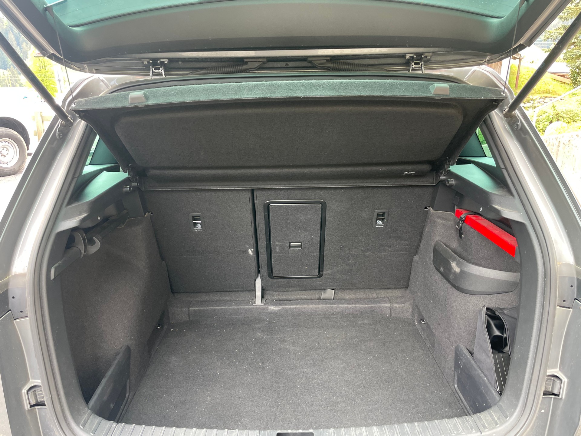 SKODA Karoq 2.0 TDI CR Sport Line 4x4 DSG-image-5