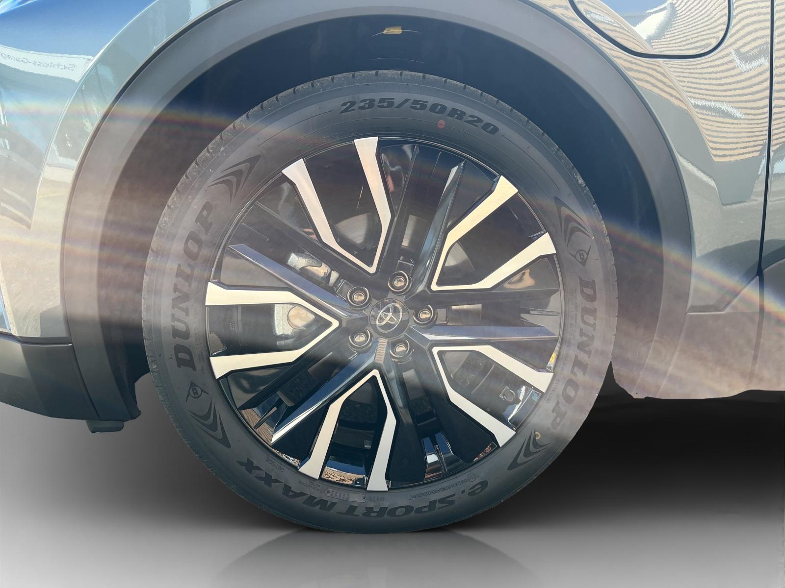 TOYOTA C-HR+ Style AWD-image-14