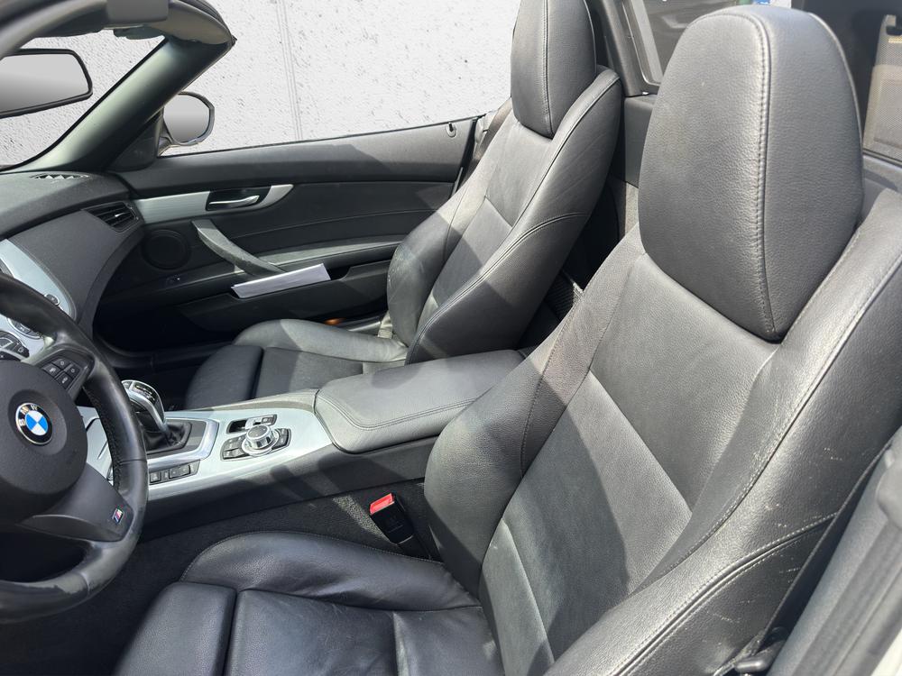 BMW Z4 sDrive35is DKG-image-8