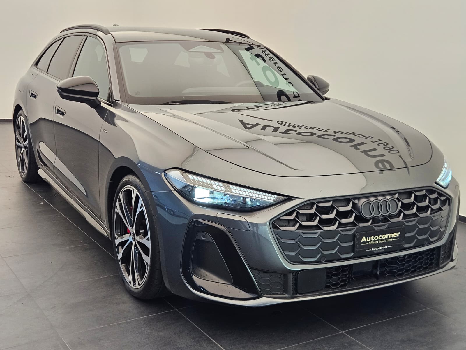 AUDI A5 Avant e-hybrid quattro Attraction 220 kW S tronic-image-4