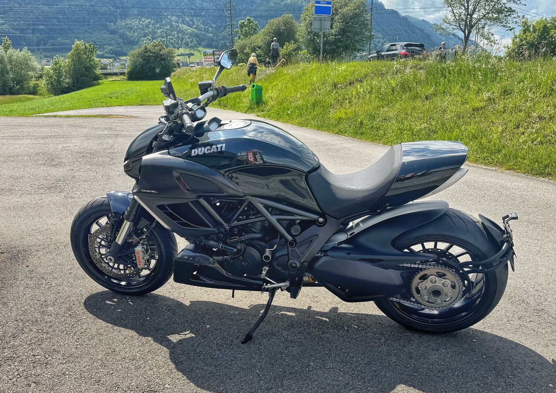 DUCATI Diavel 1200-image-1