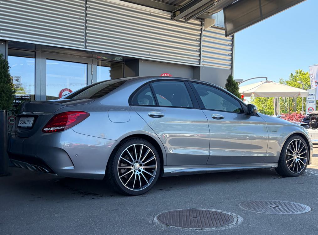 MERCEDES-BENZ C 450 AMG 4Matic 7G-Tronic-showroom-element-2