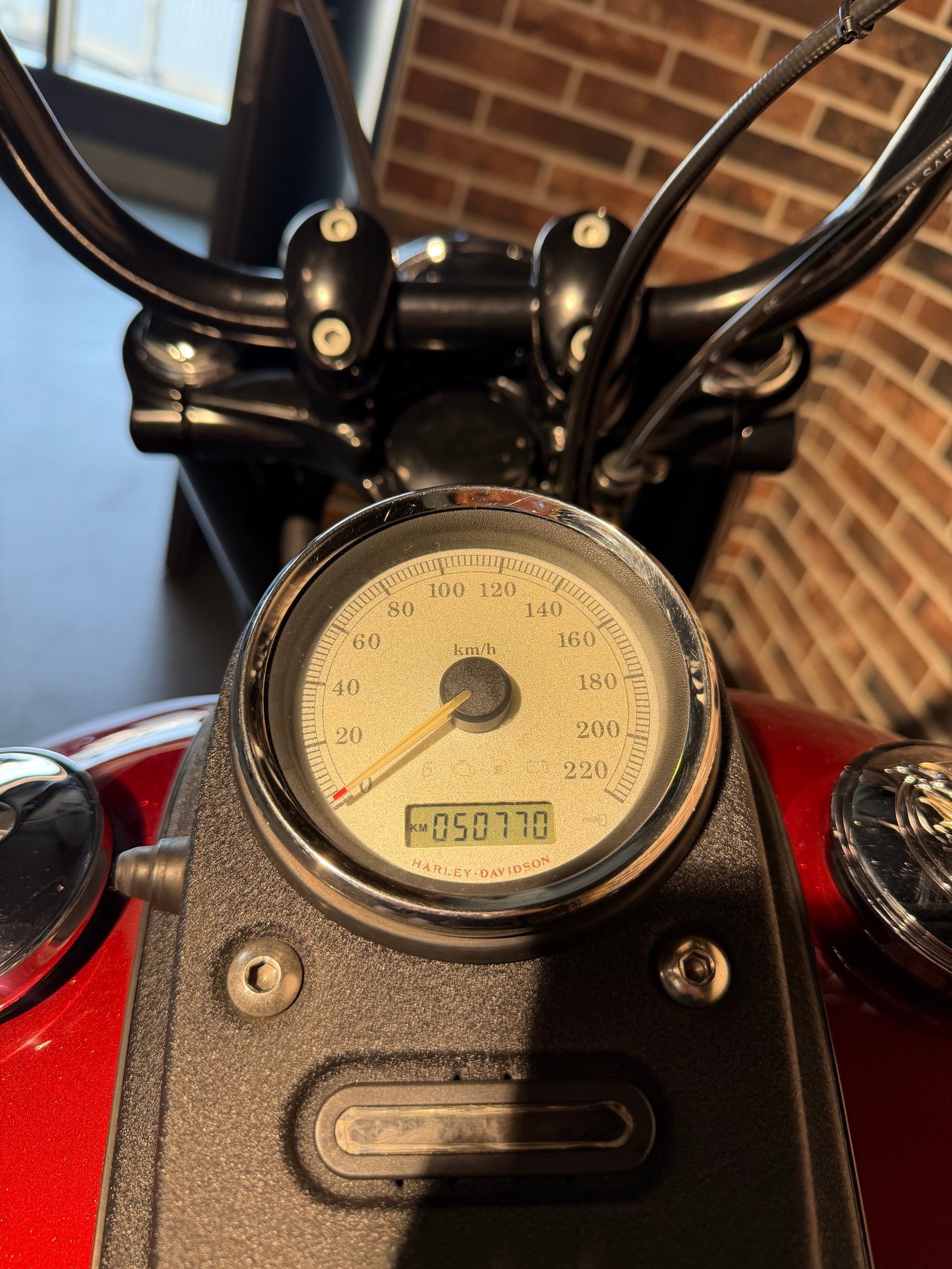 HARLEY-DAVIDSON FXDBI Dyna Street Bob-image-13