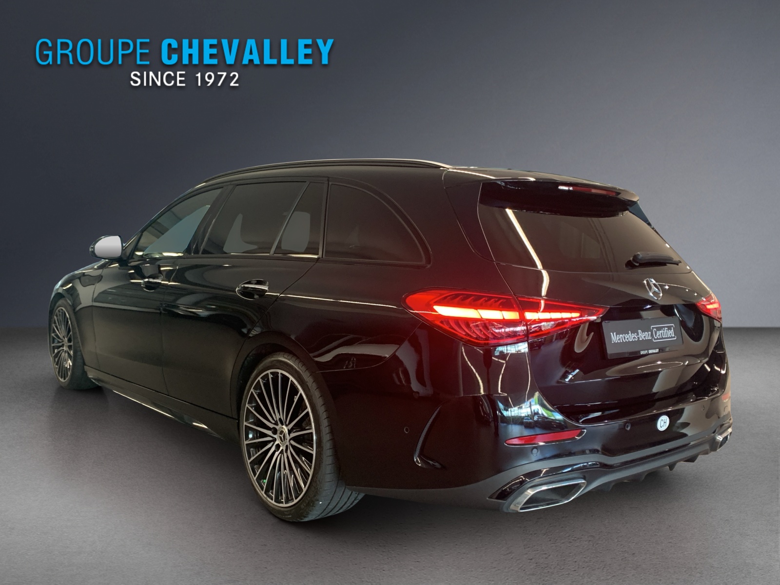 MERCEDES-BENZ C 300 T 4 Matic AMG Line-showroom-element-2