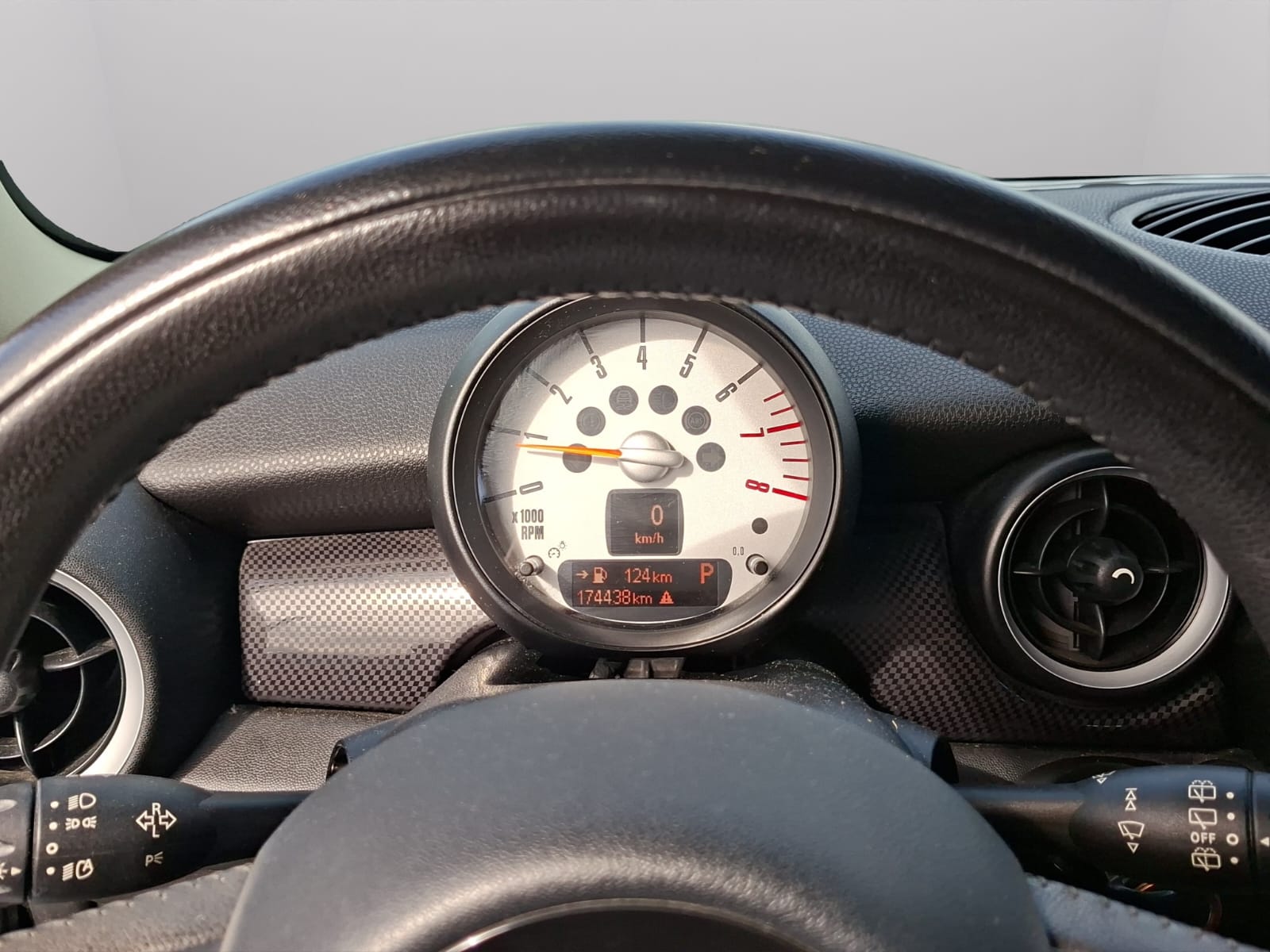 MINI Cooper S Steptronic-image-15