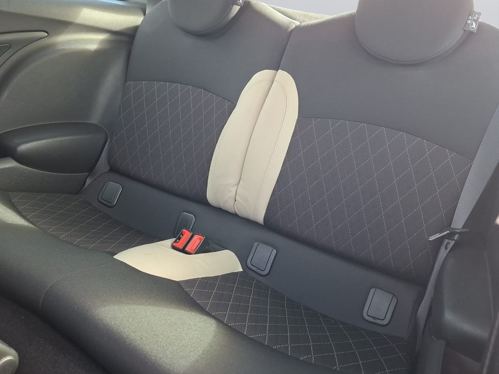 MINI Cooper S Steptronic-image-7