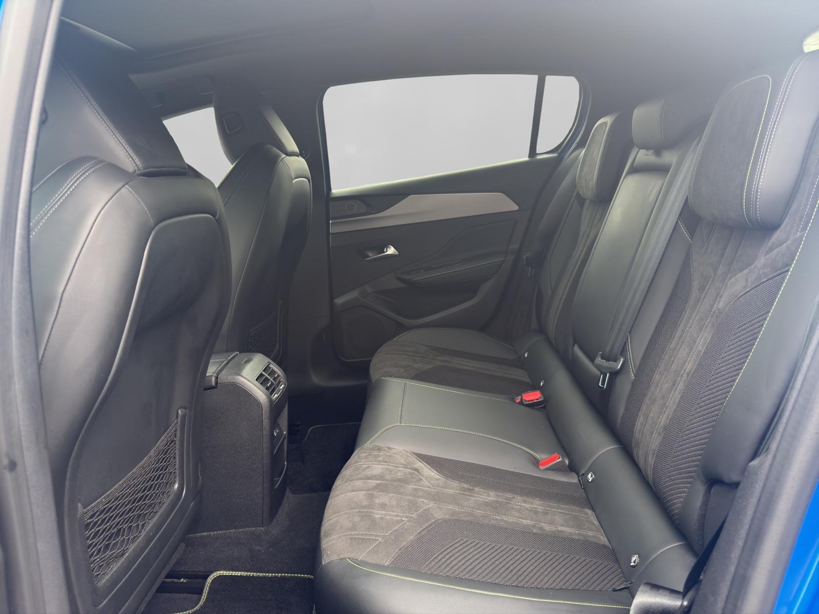 PEUGEOT 308 1.6 PHEV 225 GT Pack-image-13