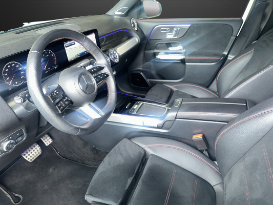 MERCEDES-BENZ GLB 220 4Matic 8G-Tronic-image-5