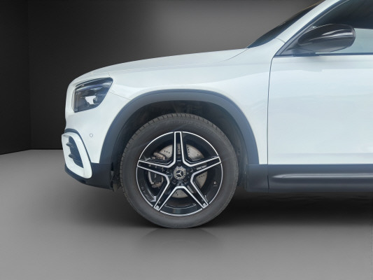 MERCEDES-BENZ GLB 220 4Matic 8G-Tronic-image-4