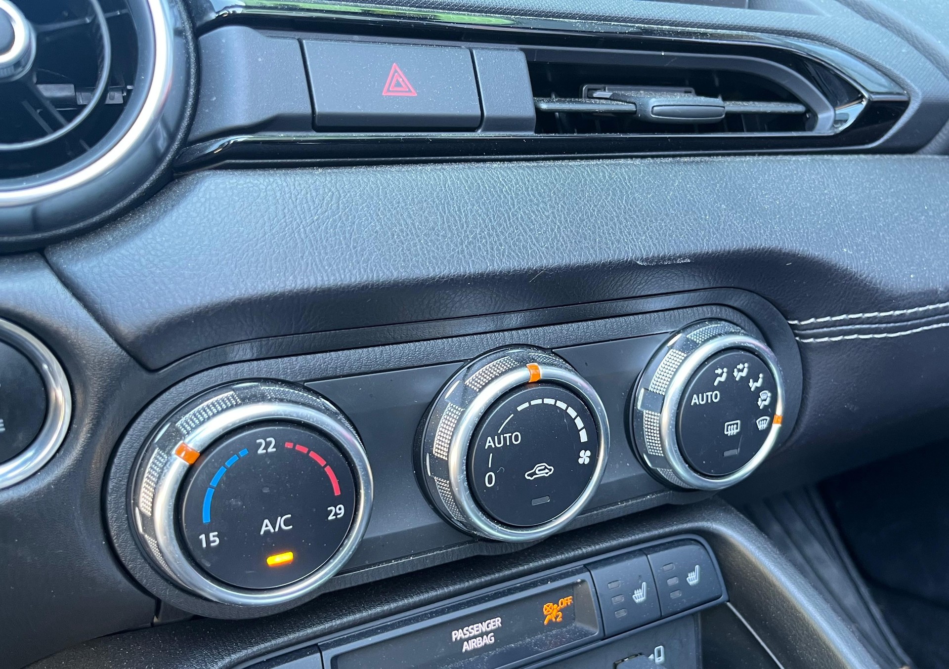 MAZDA MX-5 SKYACTIV-G 184 Revolution-image-19