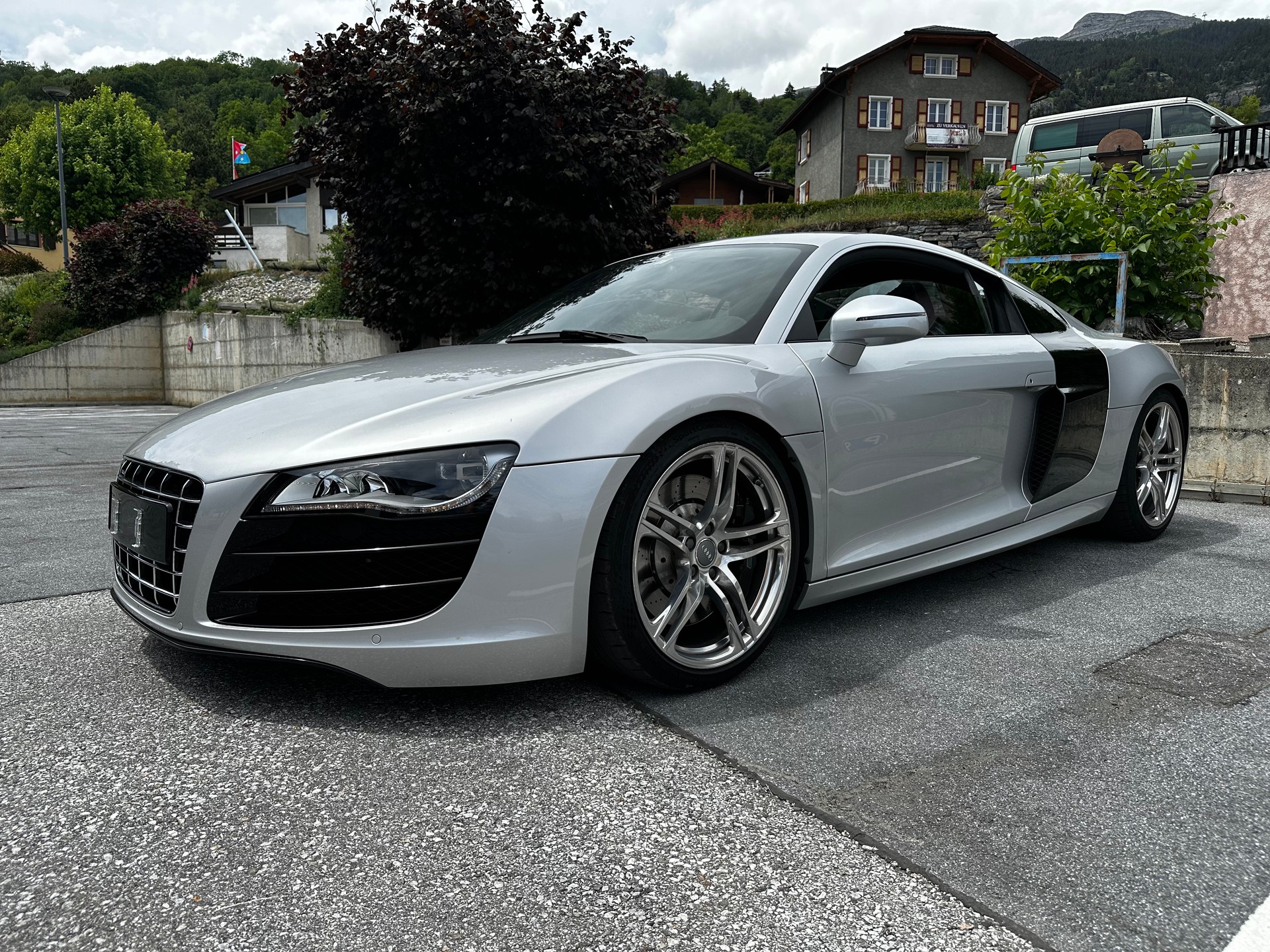AUDI 5.2 FSI V10 quattro-image-0