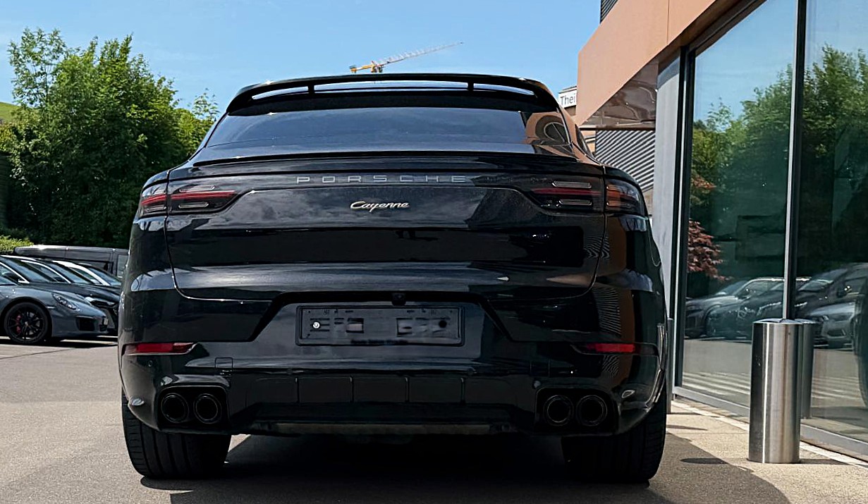 PORSCHE Cayenne Coupé 3.0 V6 E-Hybrid Platinum Edition-image-5