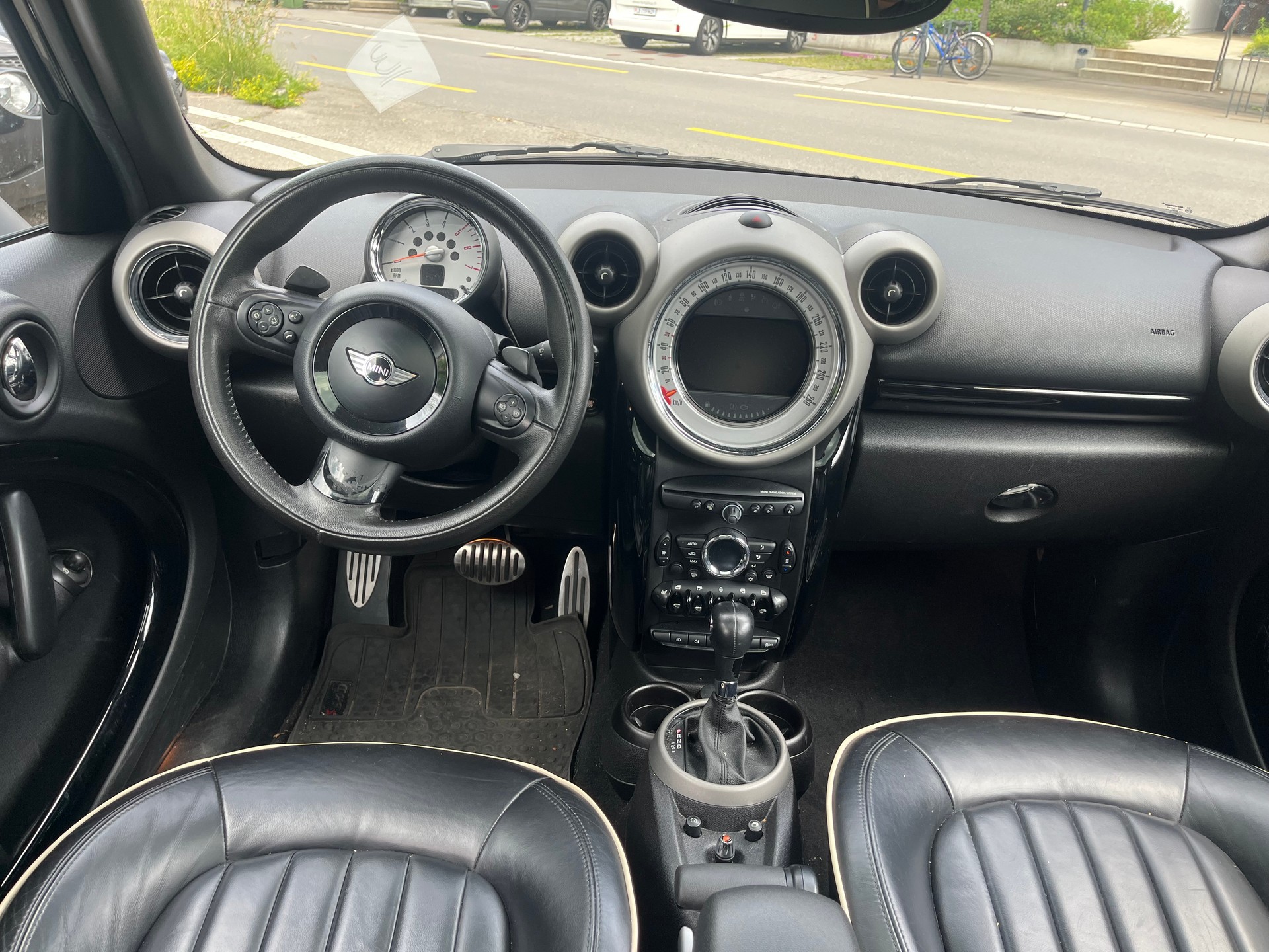 MINI Countryman Cooper SD ALL4 Steptronic-image-7