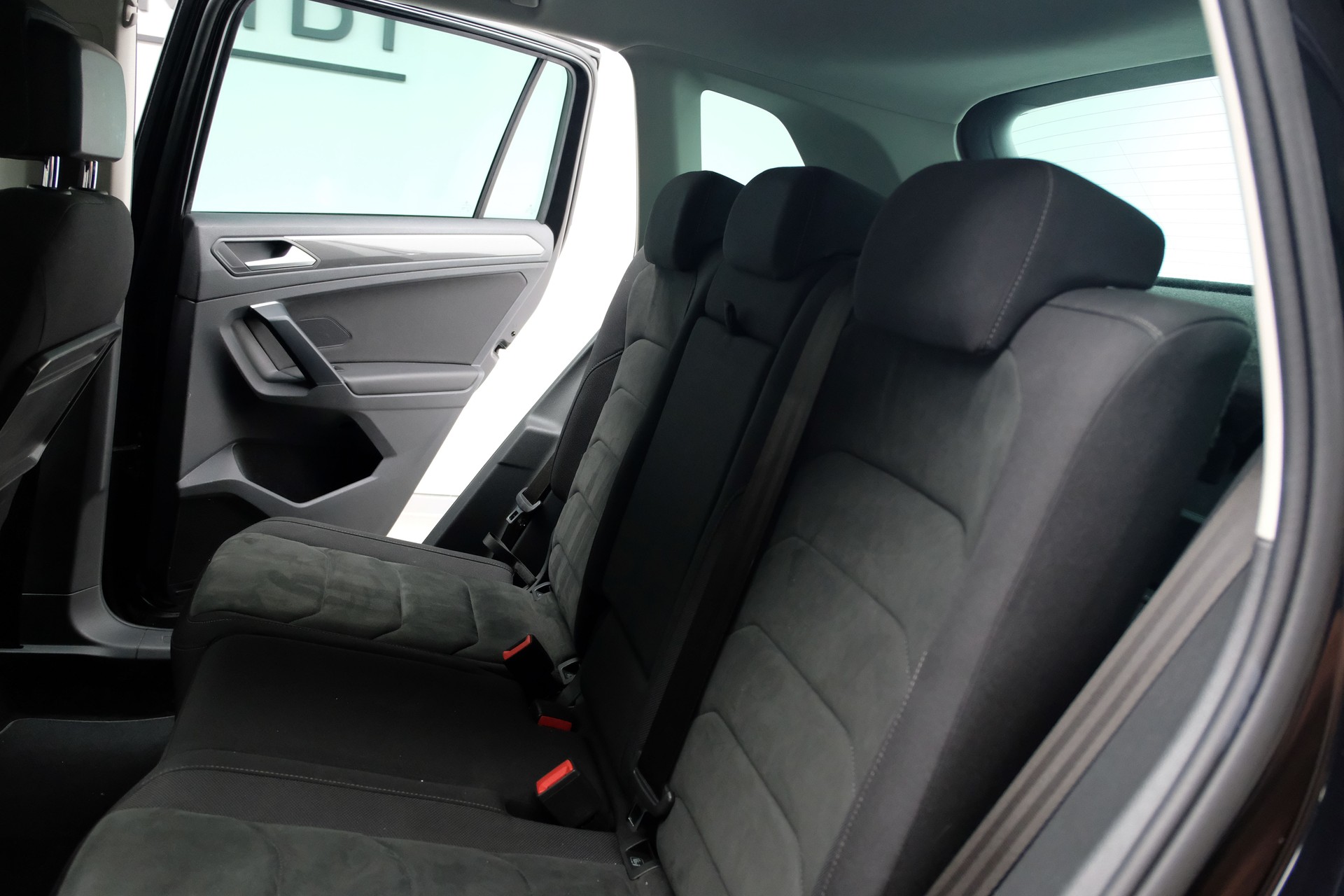 VW Tiguan 2.0 TDI SCR Highline 4Motion DSG-image-20