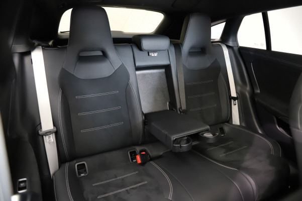 MERCEDES-BENZ CLA SB 250 8G-DCT 4M-image-10
